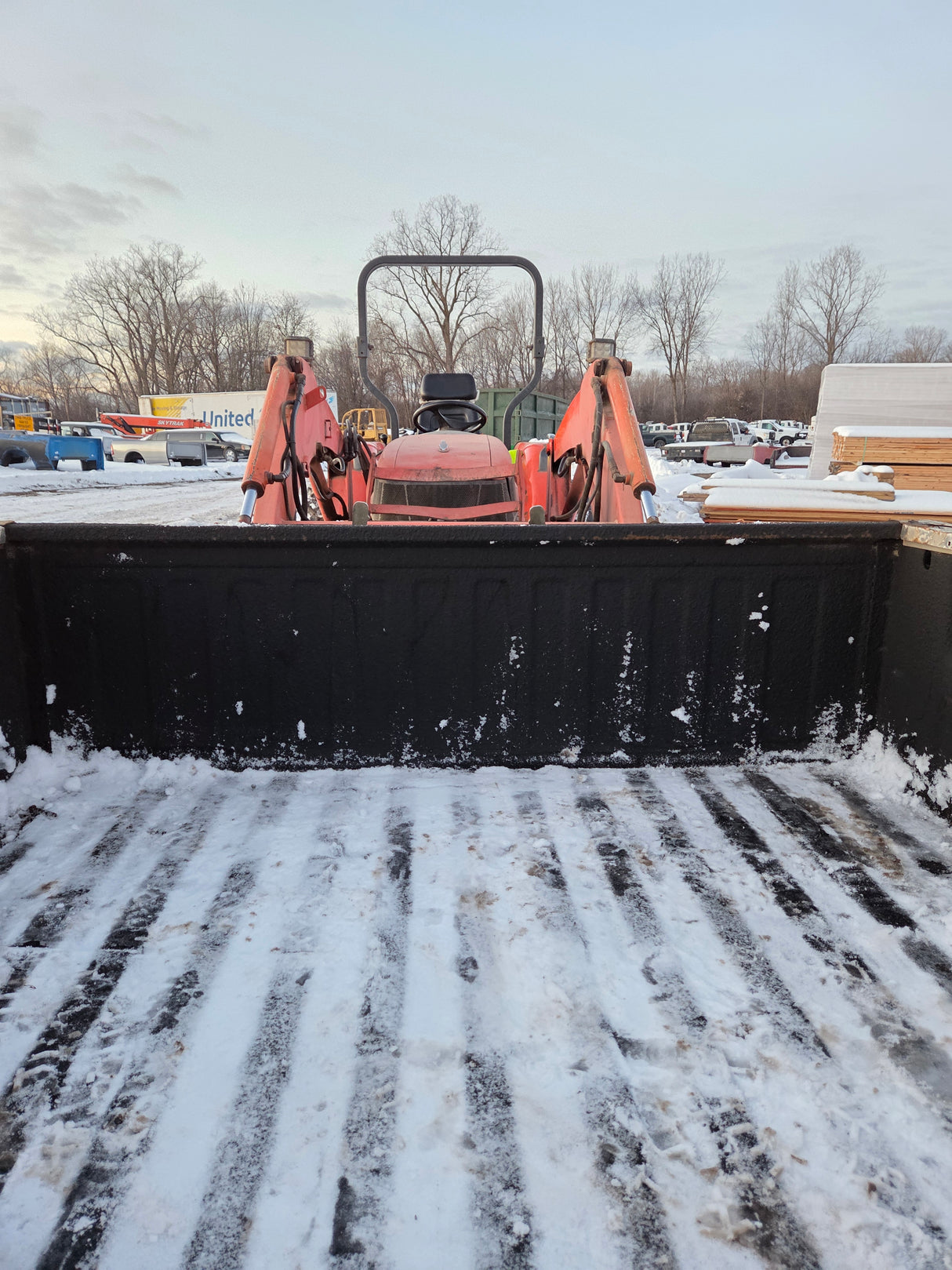 1999-2007 Chevrolet Silverado / GMC Sierra 6' 6" Short Truck Bed