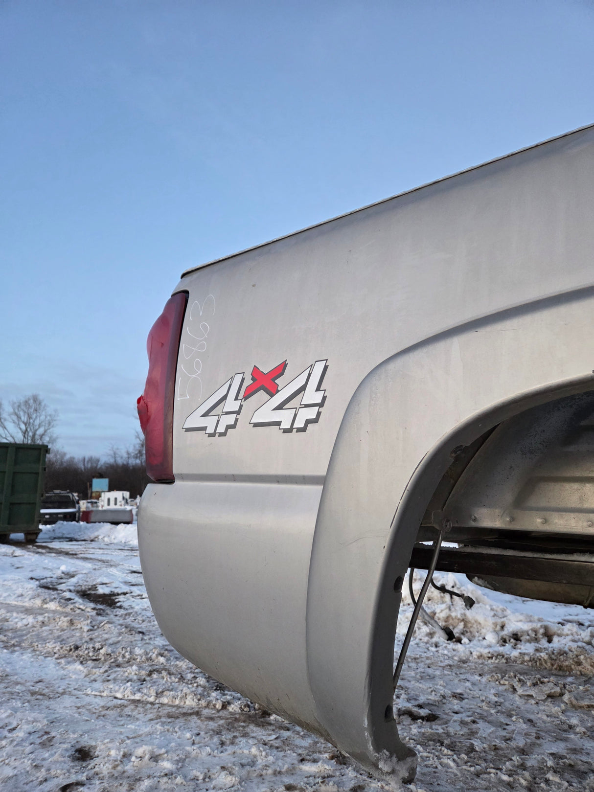 1999-2007 Chevrolet Silverado / GMC Sierra 6' 6" Short Truck Bed