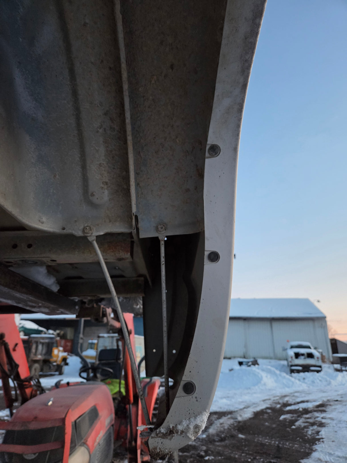 1999-2007 Chevrolet Silverado / GMC Sierra 6' 6" Short Truck Bed