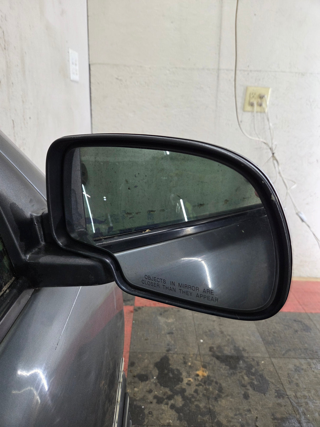 1999-2006 Chevrolet Silverado / GMC Sierra 1500 2500 3500 HD Front Passenger side Door RH