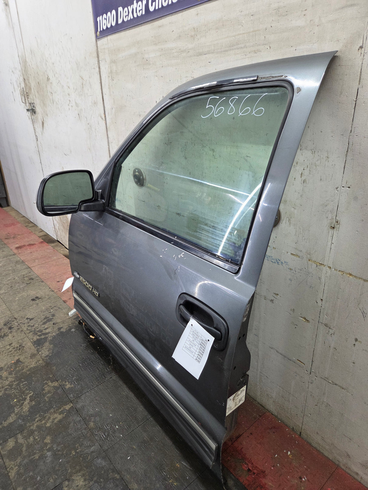 1999-2006 Chevrolet Silverado / GMC Sierra 1500 2500 3500 HD Driver Side Front Door LH - Grey