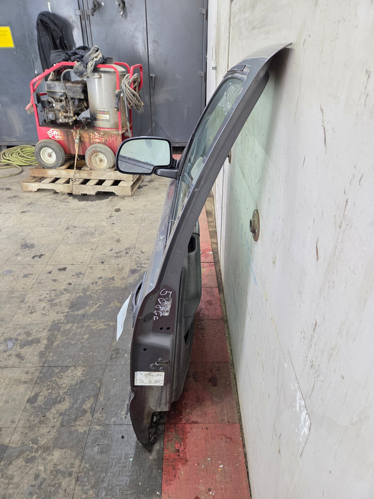 1999-2006 Chevrolet Silverado / GMC Sierra 1500 2500 3500 HD Driver Side Front Door LH - Grey