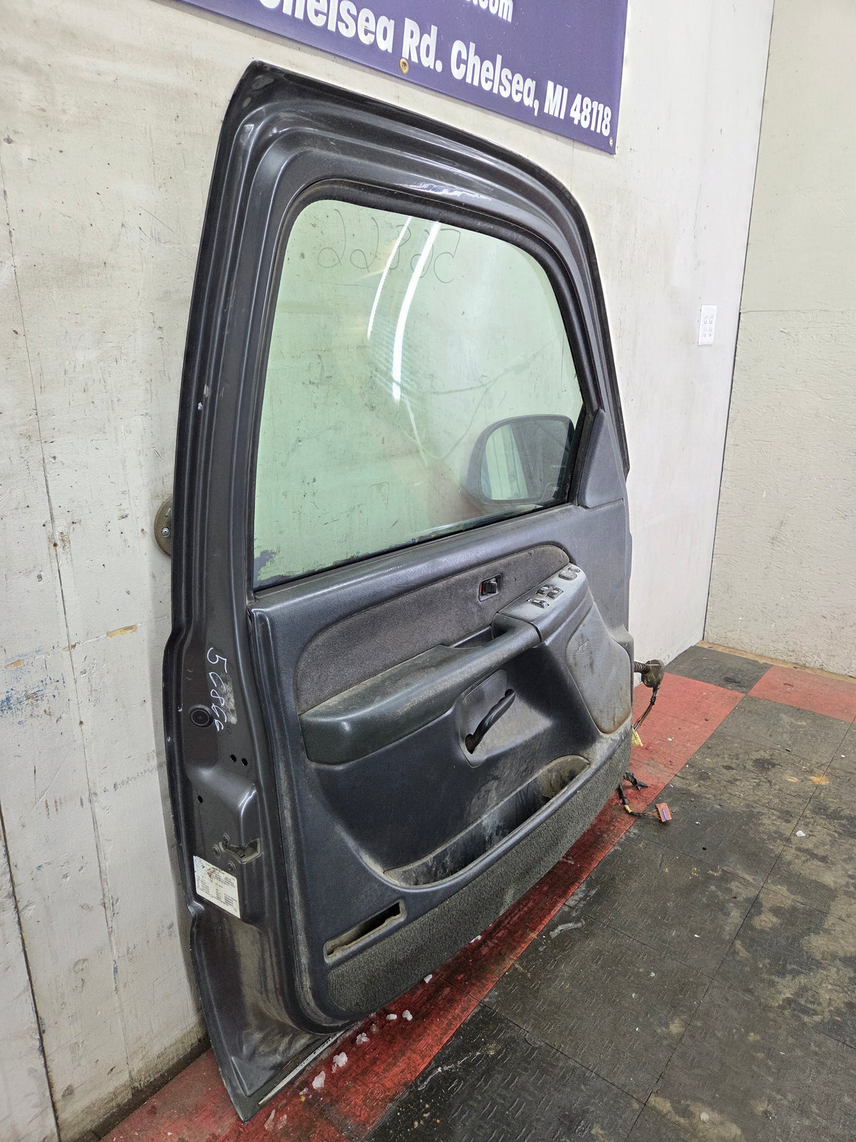 1999-2006 Chevrolet Silverado / GMC Sierra 1500 2500 3500 HD Driver Side Front Door LH - Grey