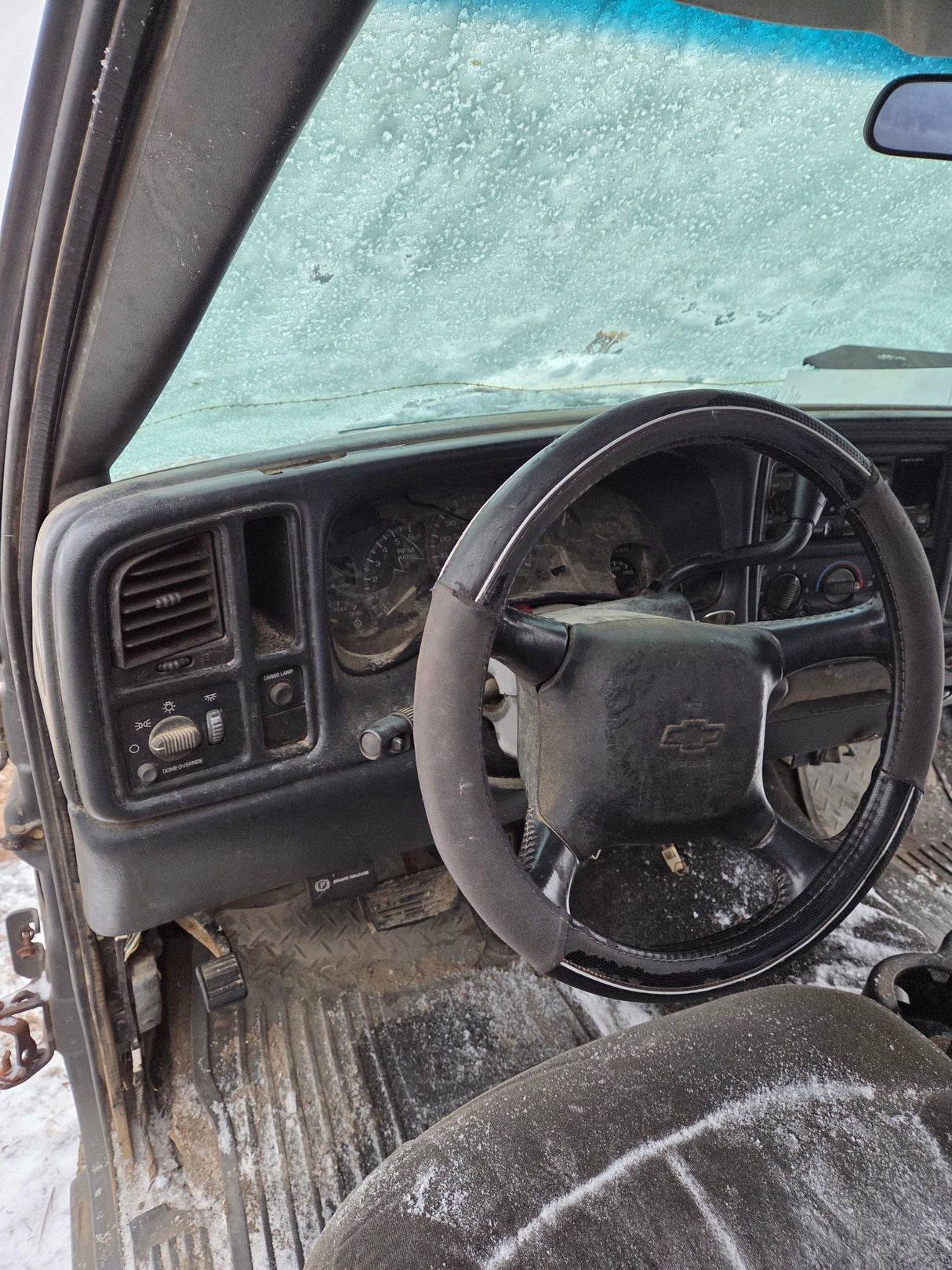 1999-2007 Chevrolet Silverado / GMC Sierra 1500 2500 HD 3500HD Regular Cab Body