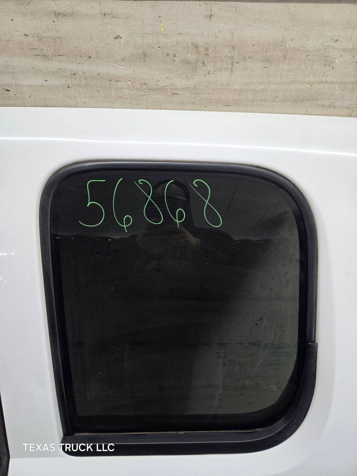 2007-2013 Chevrolet Silverado / GMC Sierra 1500 2500 3500 HD Driver Side Extended Cab LH Rear Door