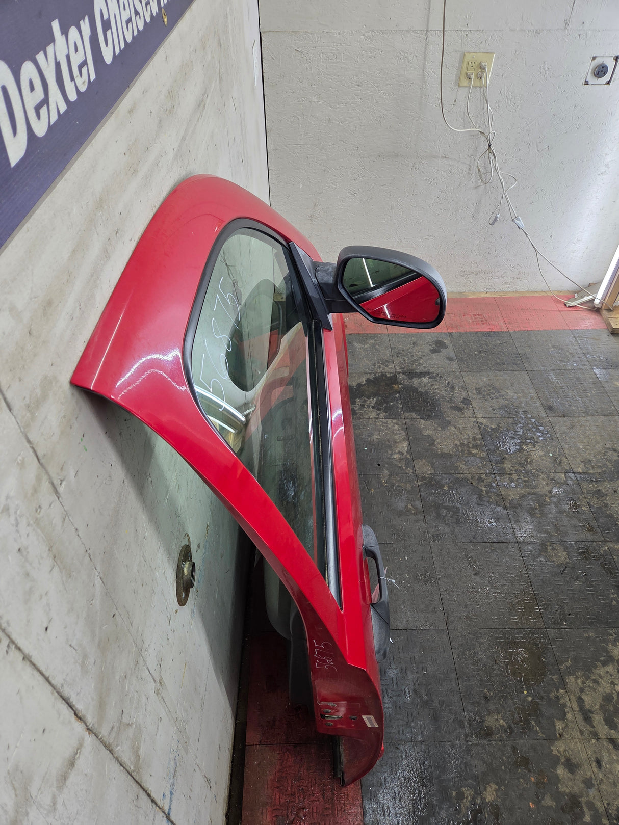 2007-2013 Chevrolet Silverado / GMC Sierra 1500 2500 3500 HD RH Front Passenger Side Door