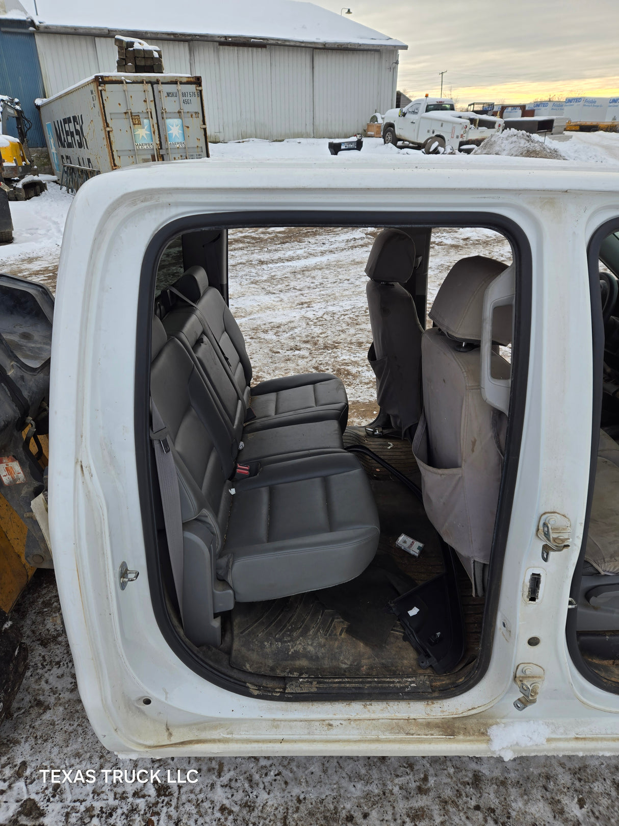 2014-2019 Chevrolet Silverado GMC Sierra 1500 2500 3500 HD Crew Cab 4 door Truck Cab