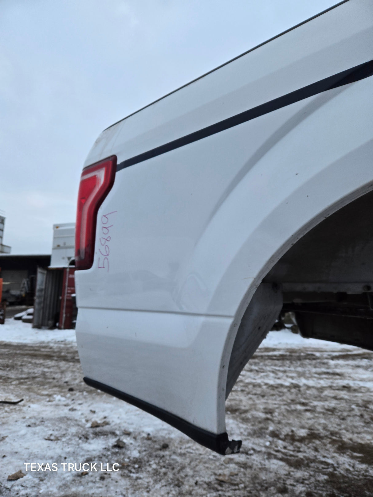 2015-2020 Ford F150 6' 6" Short Bed Without Wheel Lip Molding