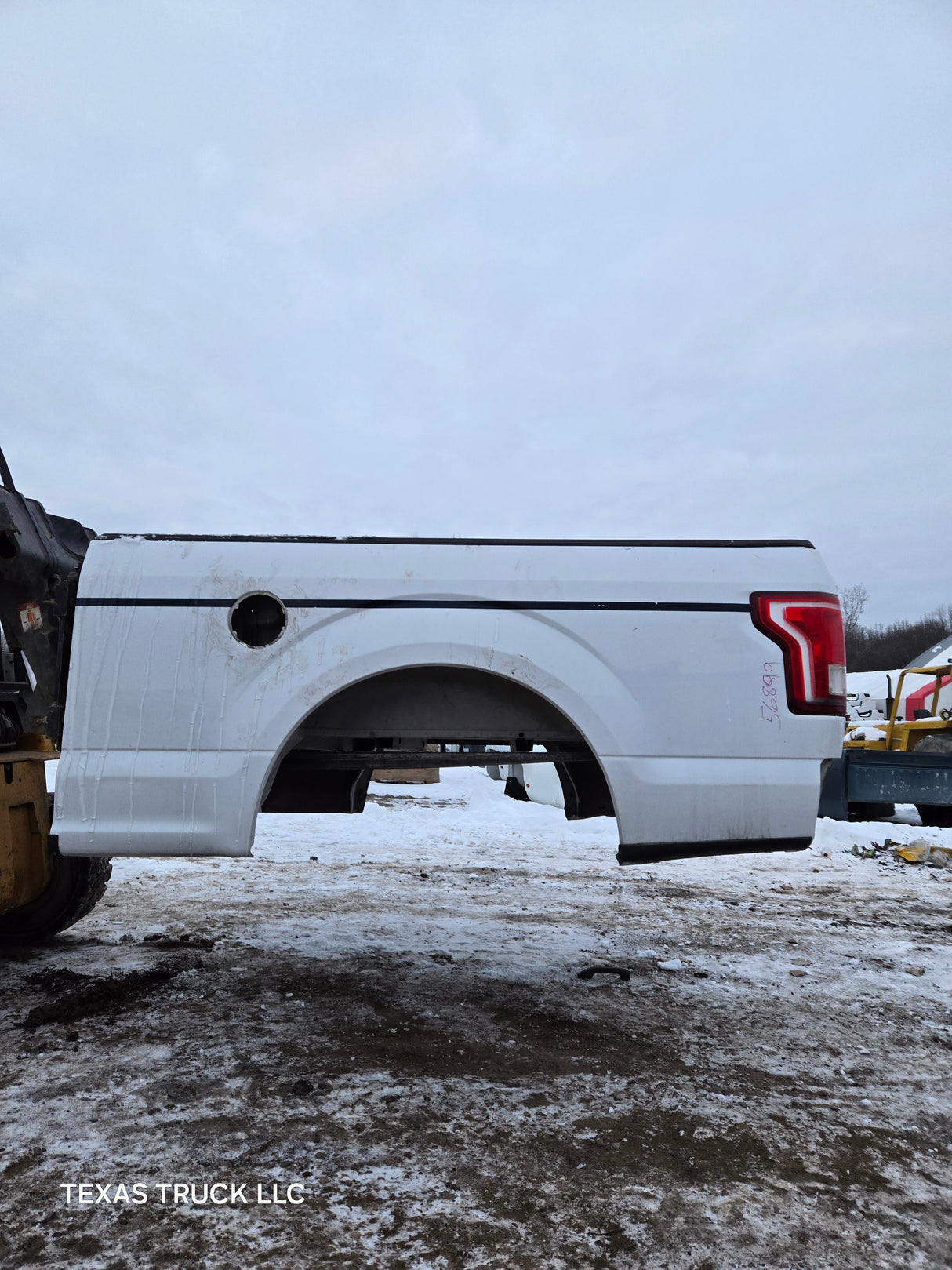 2015-2020 Ford F150 6' 6" Short Bed Without Wheel Lip Molding