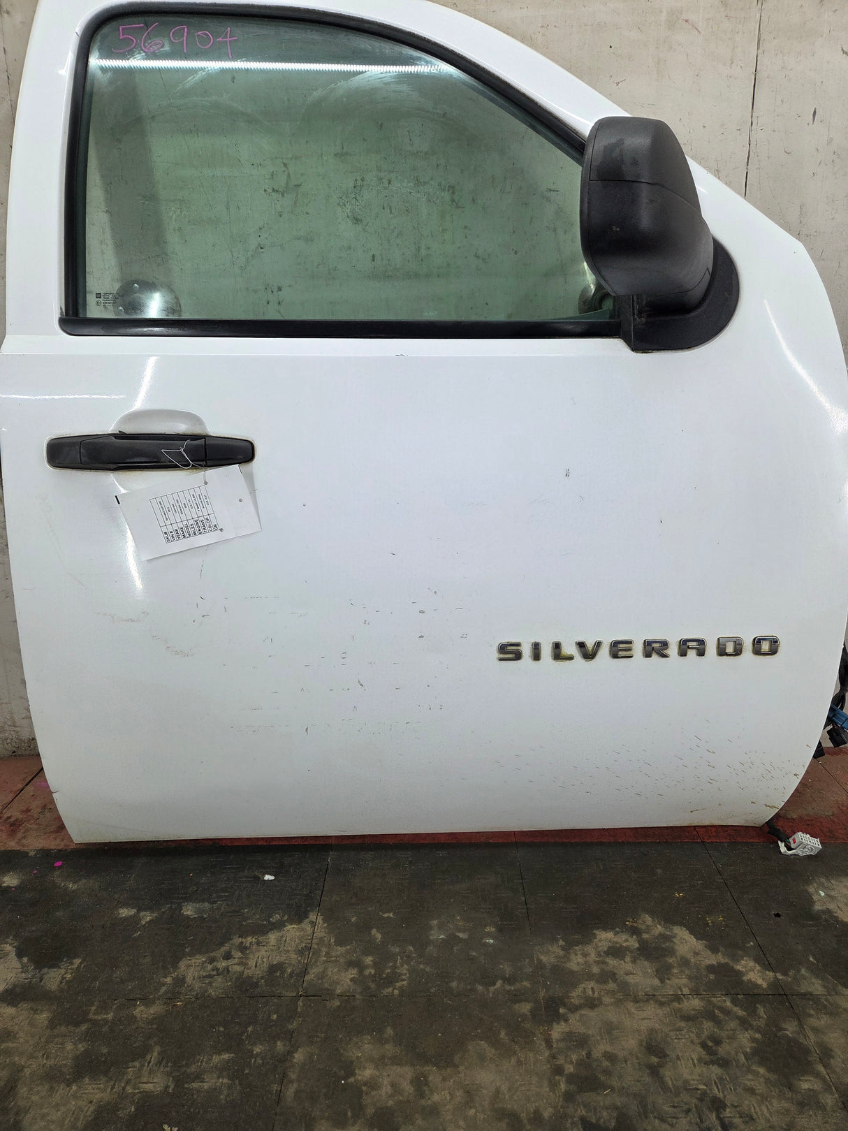 2007-2013 Chevrolet Silverado / GMC Sierra 1500 2500 3500 HD RH Front Passenger Side Door