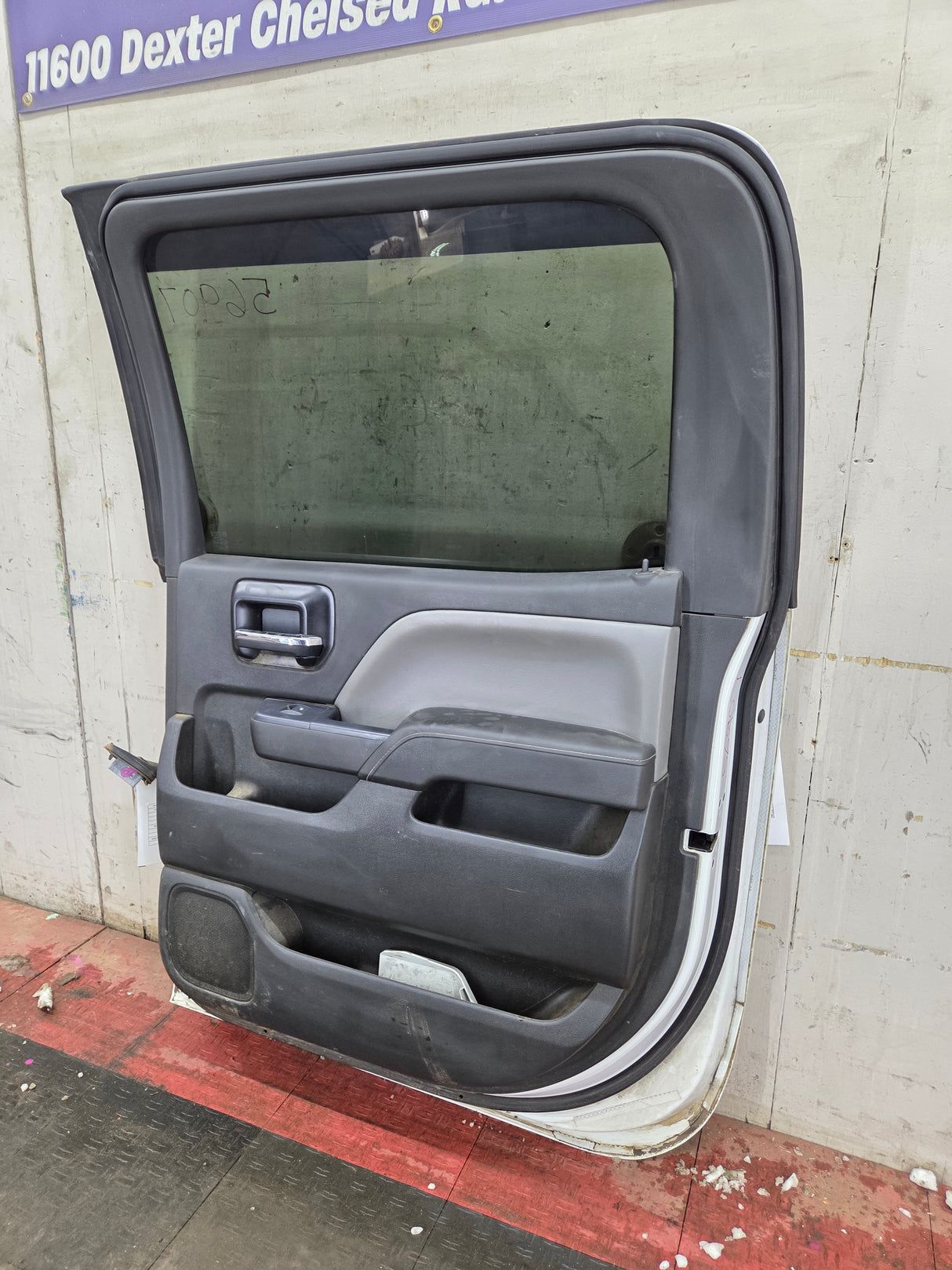 2014-2019 Chevrolet Silverado / GMC Sierra RH Rear Passenger Side Crew Cab Door 1500 2500 3500 HD