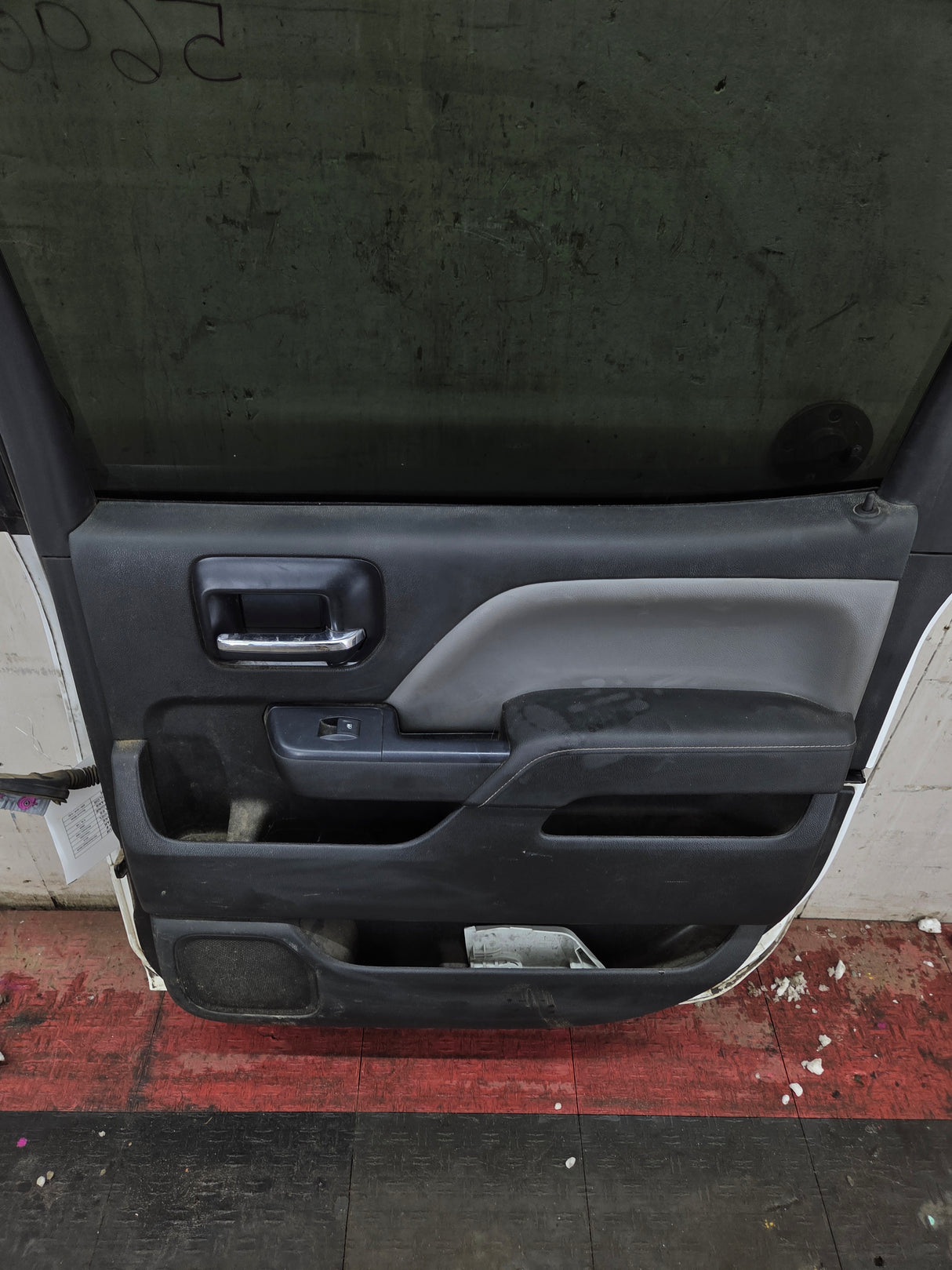 2014-2019 Chevrolet Silverado / GMC Sierra RH Rear Passenger Side Crew Cab Door 1500 2500 3500 HD