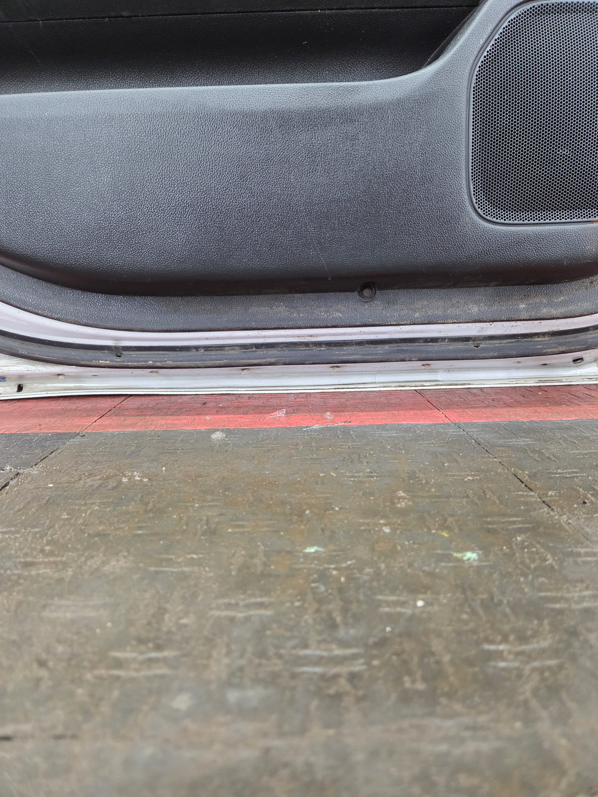 2014-2019 Chevrolet Silverado / GMC Sierra LH Rear Driver Side Crew Cab Door 1500 2500 3500 HD