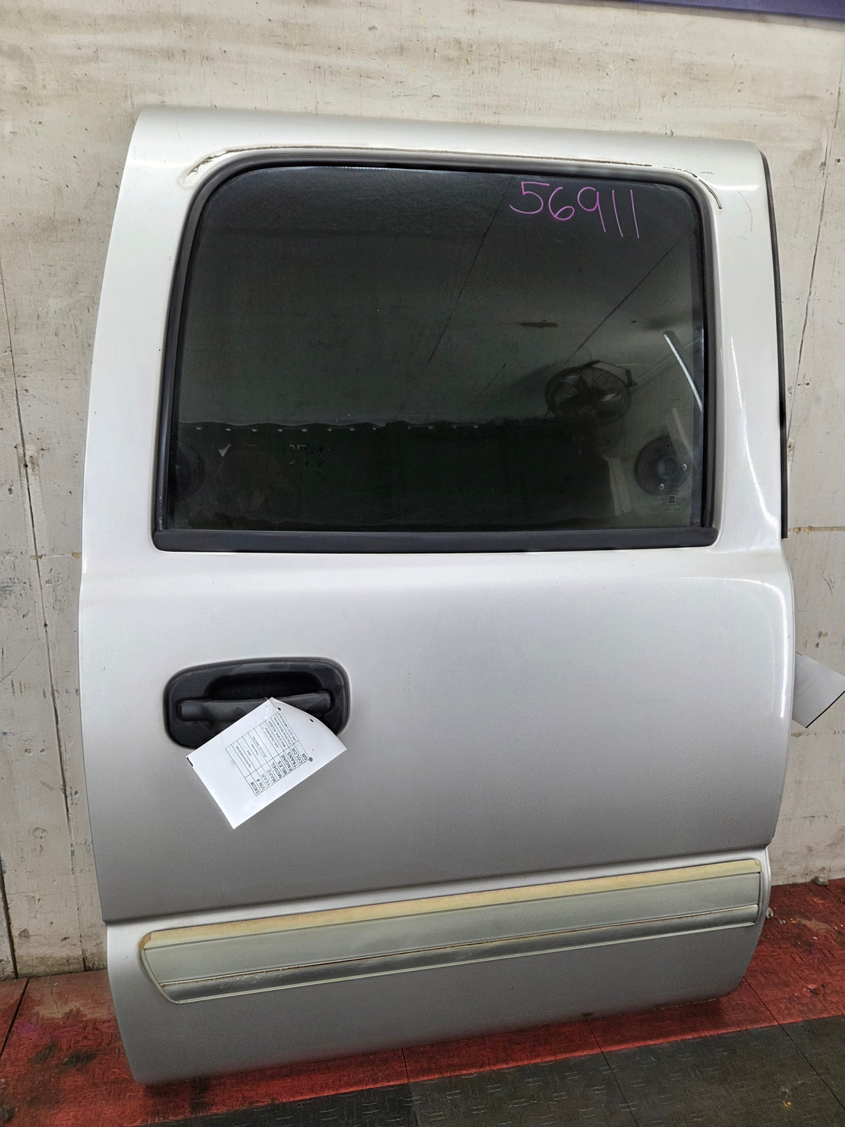 1999-2006 Chevrolet Silverado / GMC Sierra 1500 2500 3500 HD Rear Passenger side Crew Cab rear door RH - Fine Silver Birch Metallic