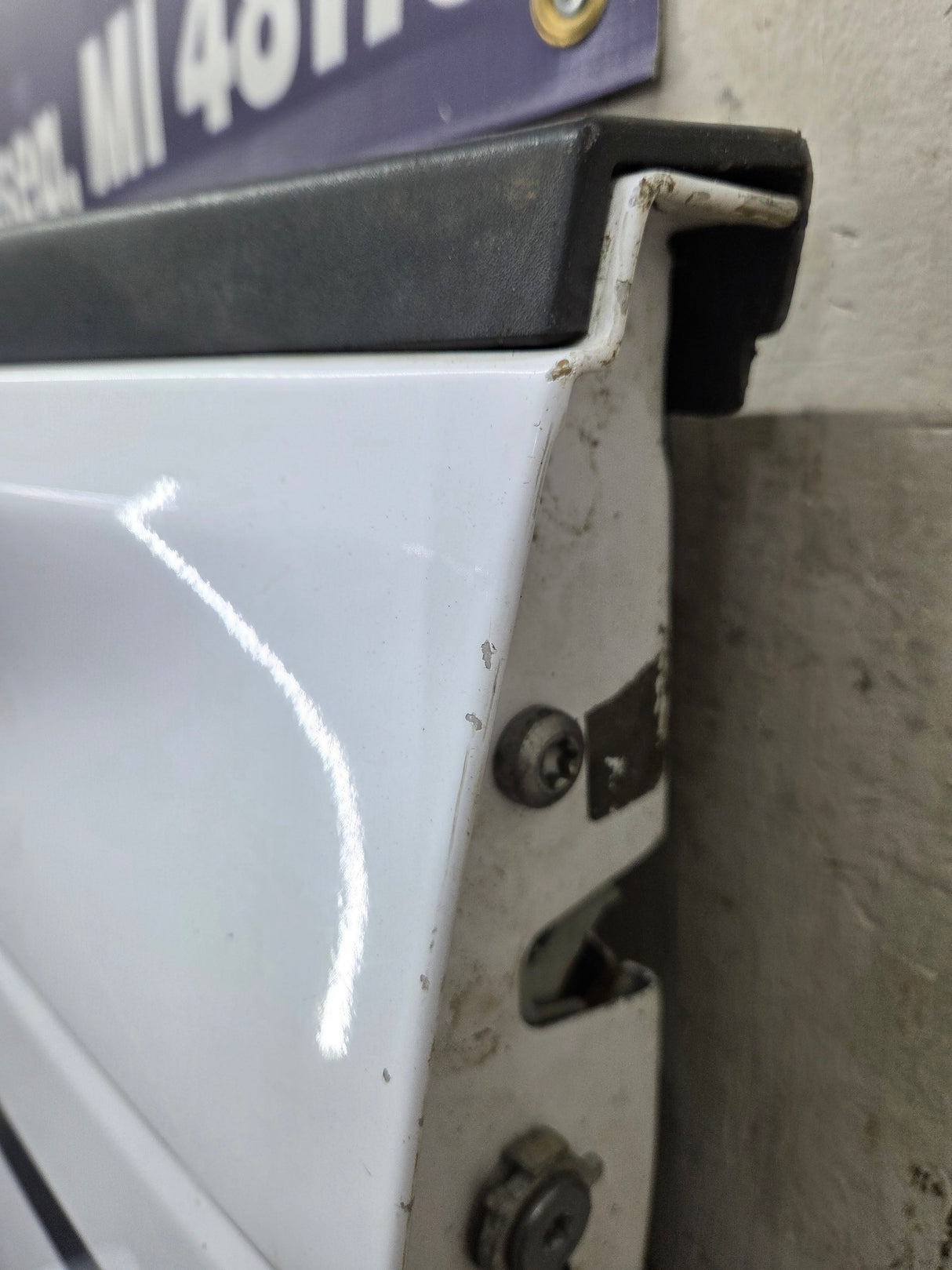 2015-2017 Ford F150 Tailgate - Oxford White