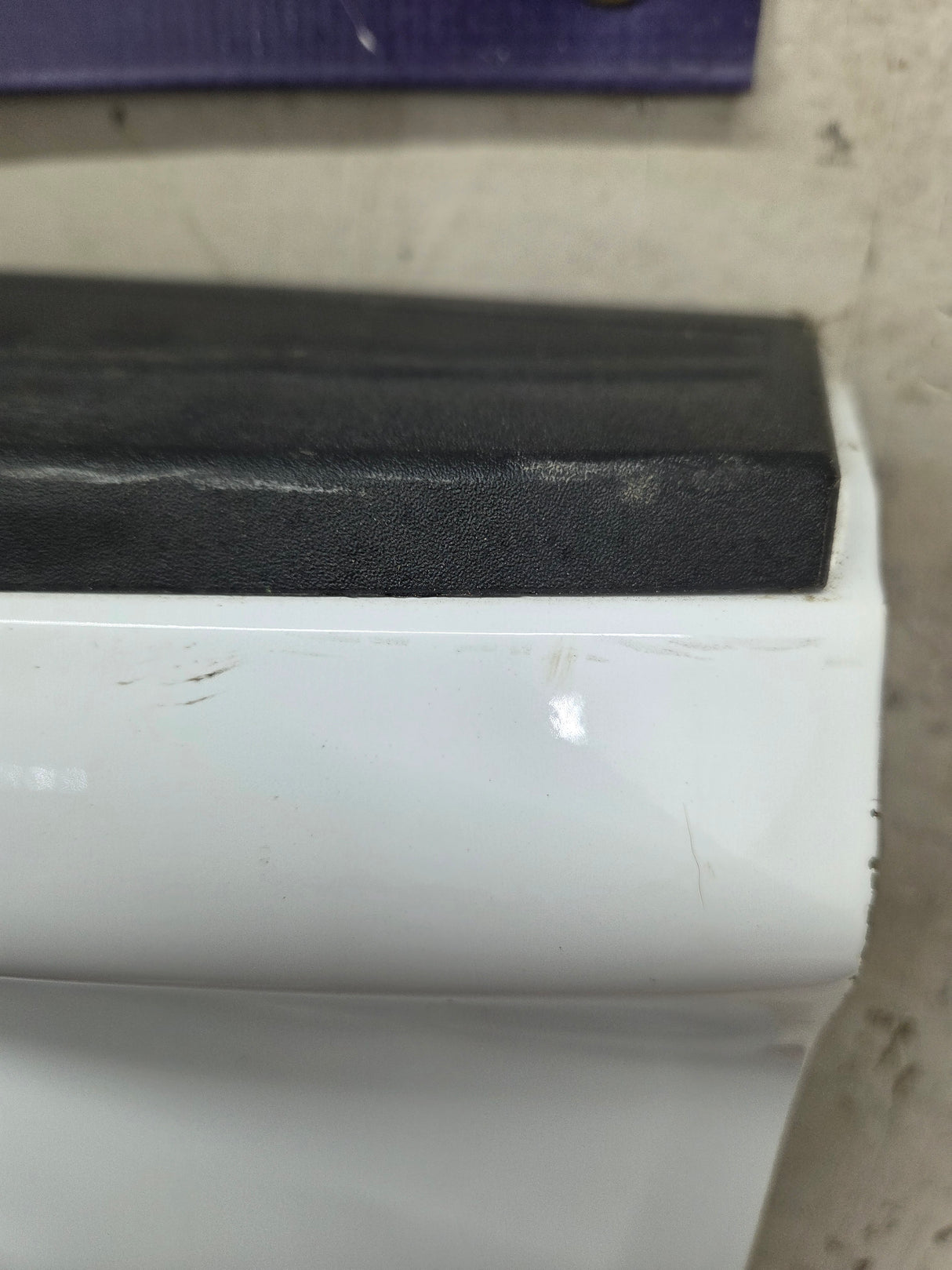 2019-2025 Chevrolet Silverado 2500 3500 Truck Tailgate