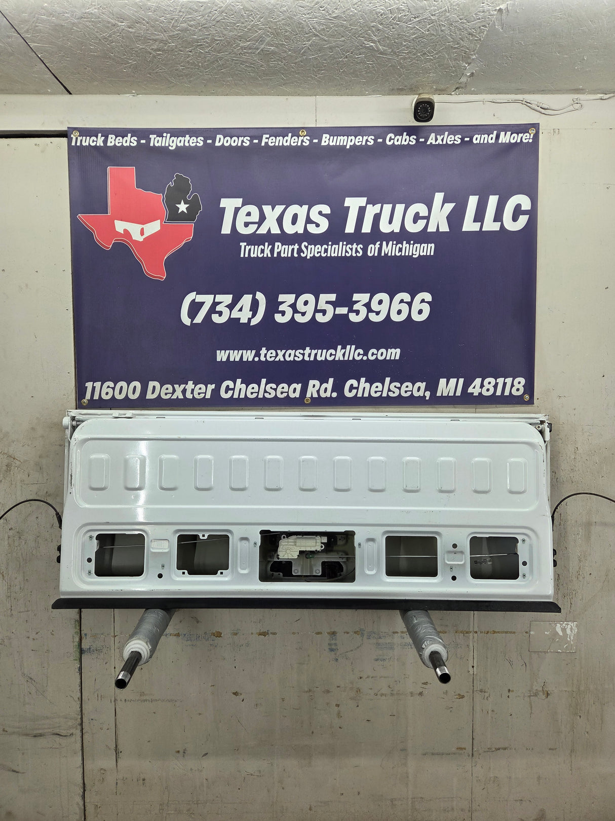 2019-2025 Chevrolet Silverado 2500 3500 Truck Tailgate