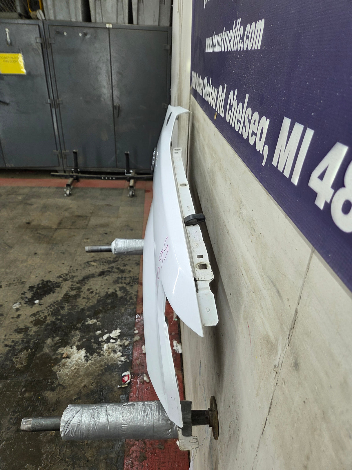 2015-2020 Ford F150 RH Passenger Fender - Oxford White