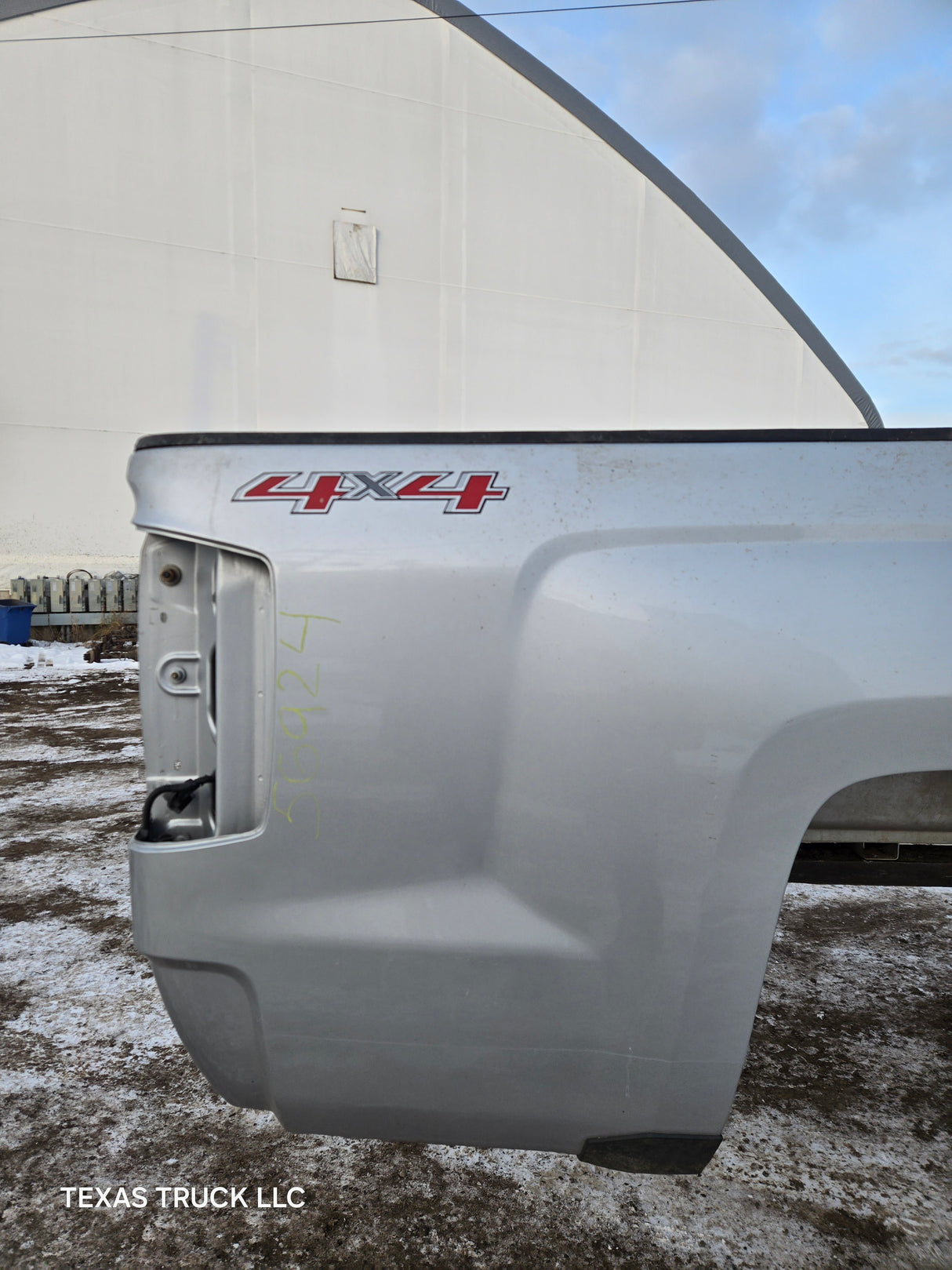 2014-2019 Chevrolet Silverado 1500 2500HD 3500 HD 8' Long Truck Bed