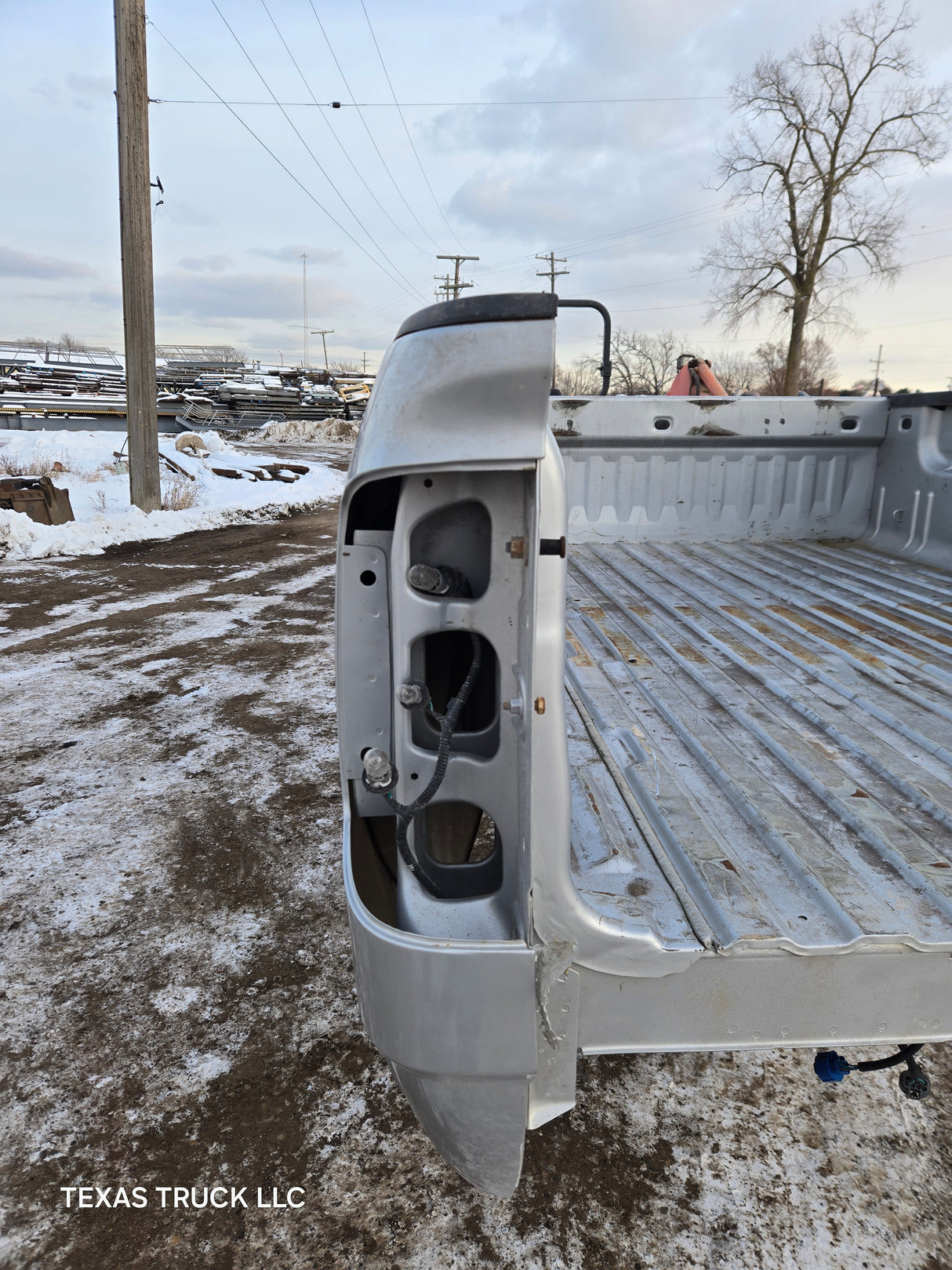 2014-2019 Chevrolet Silverado 1500 2500HD 3500 HD 8' Long Truck Bed