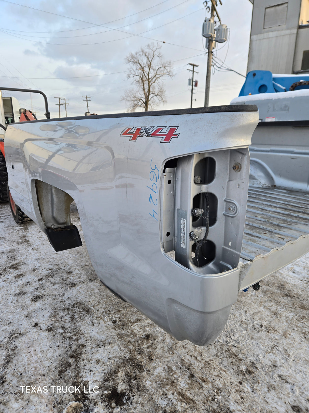 2014-2019 Chevrolet Silverado 1500 2500HD 3500 HD 8' Long Truck Bed