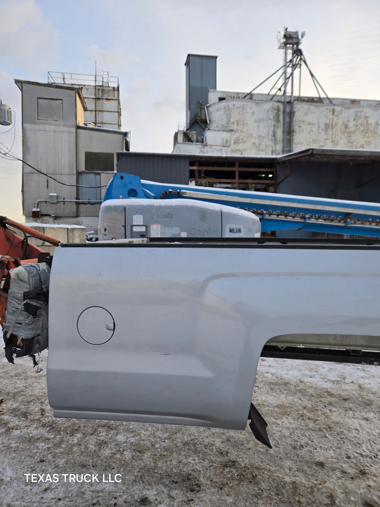 2014-2019 Chevrolet Silverado 1500 2500HD 3500 HD 8' Long Truck Bed