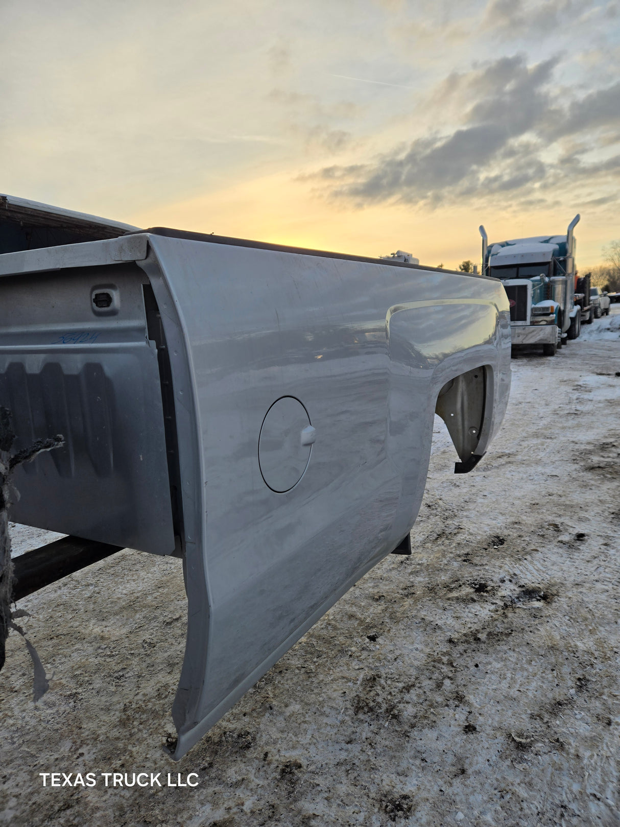 2014-2019 Chevrolet Silverado 1500 2500HD 3500 HD 8' Long Truck Bed