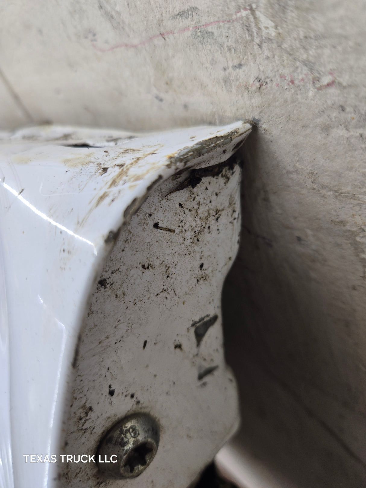 2008-2016 Ford Super Duty Tailgate F250 F350 F450 F550 - White