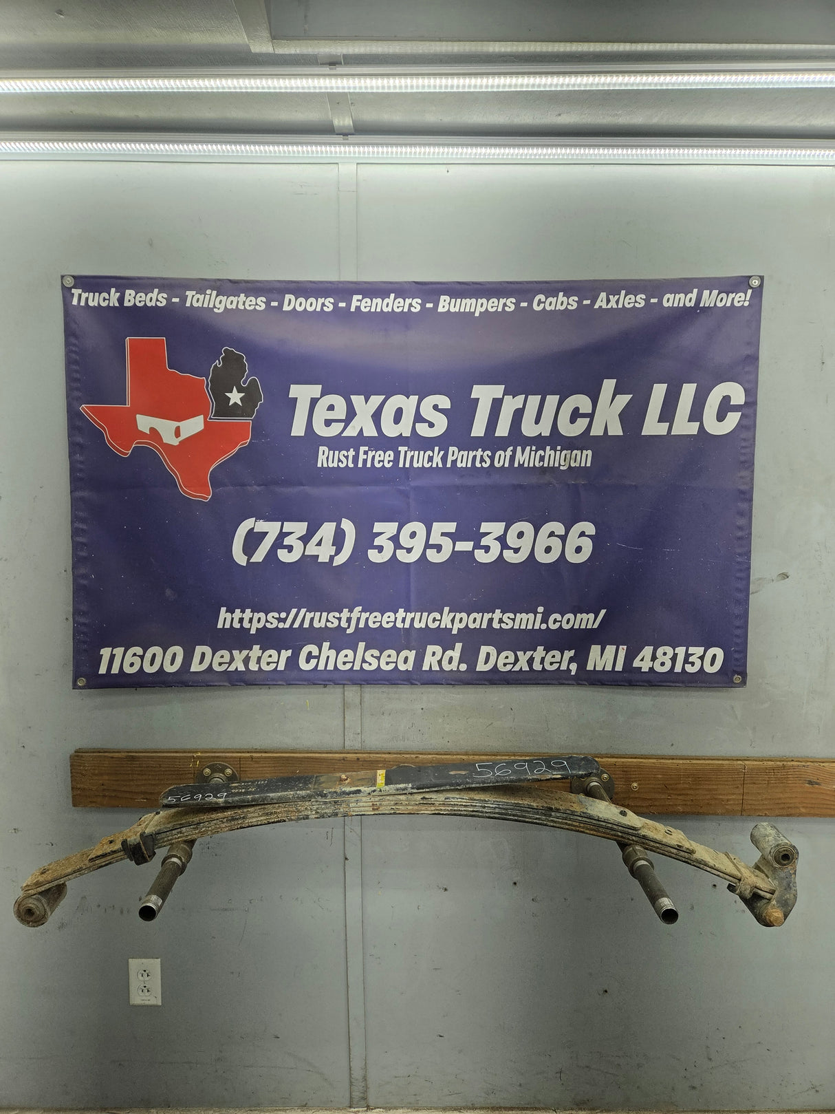 1999-2007 Ford F250 F350 Super Duty Rear Leaf Spring - 1