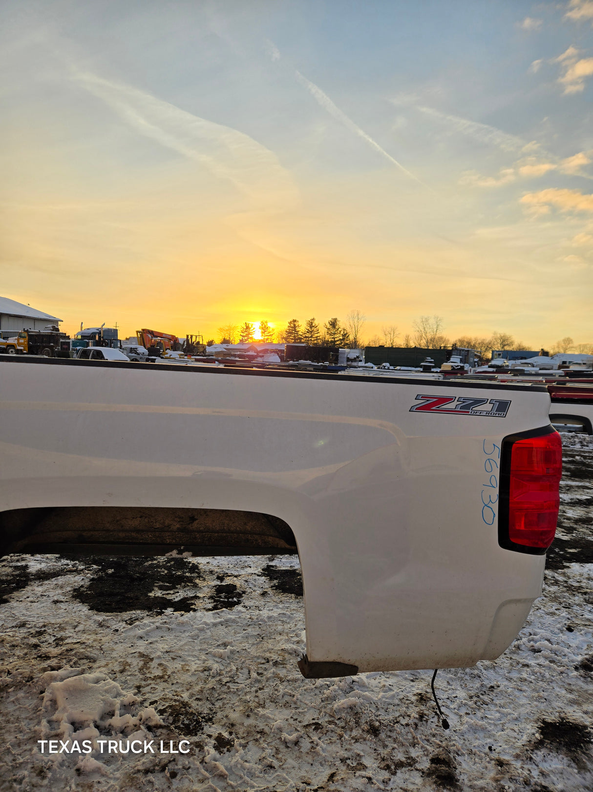 2014-2019 Chevrolet Silverado 1500 2500 3500 HD 8' Long Truck Bed