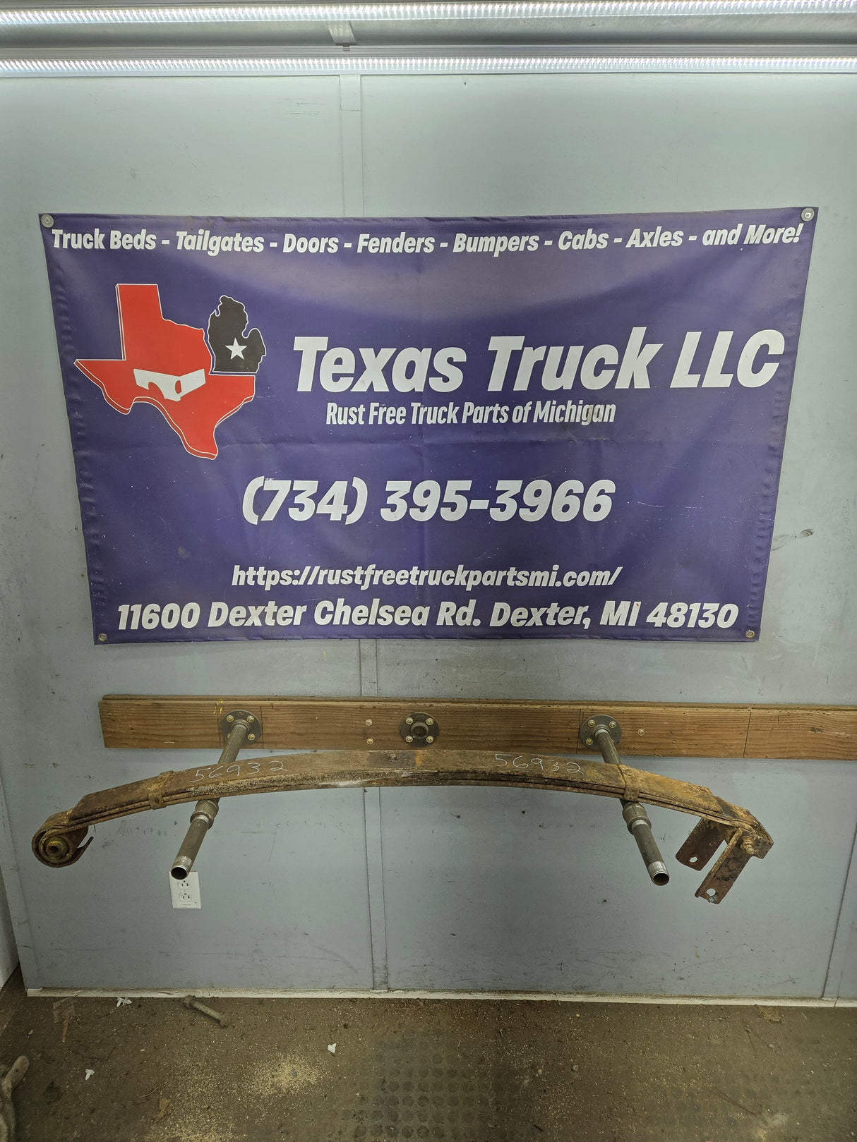 1999-2004 Ford F250 F350 Super Duty Excursion Front Leaf Spring