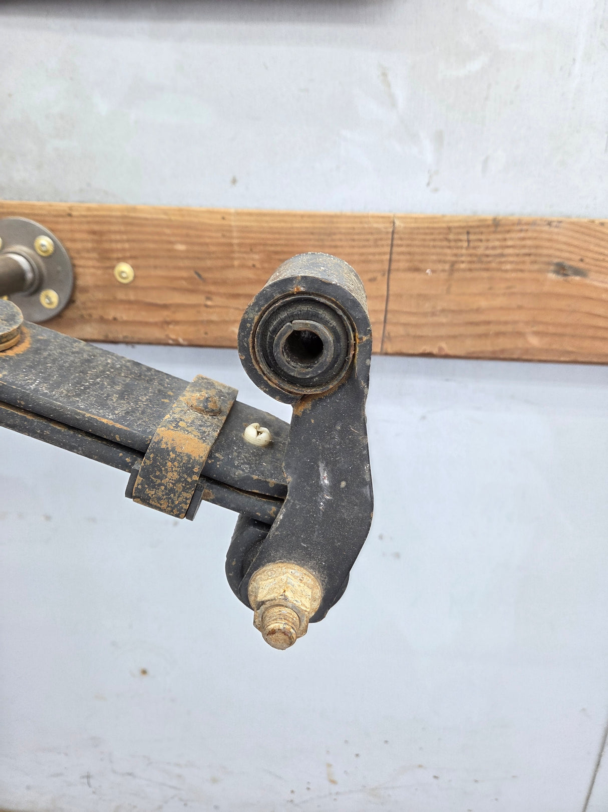 1999-2007 Ford F250 F350 Super Duty Rear Leaf Spring - 1