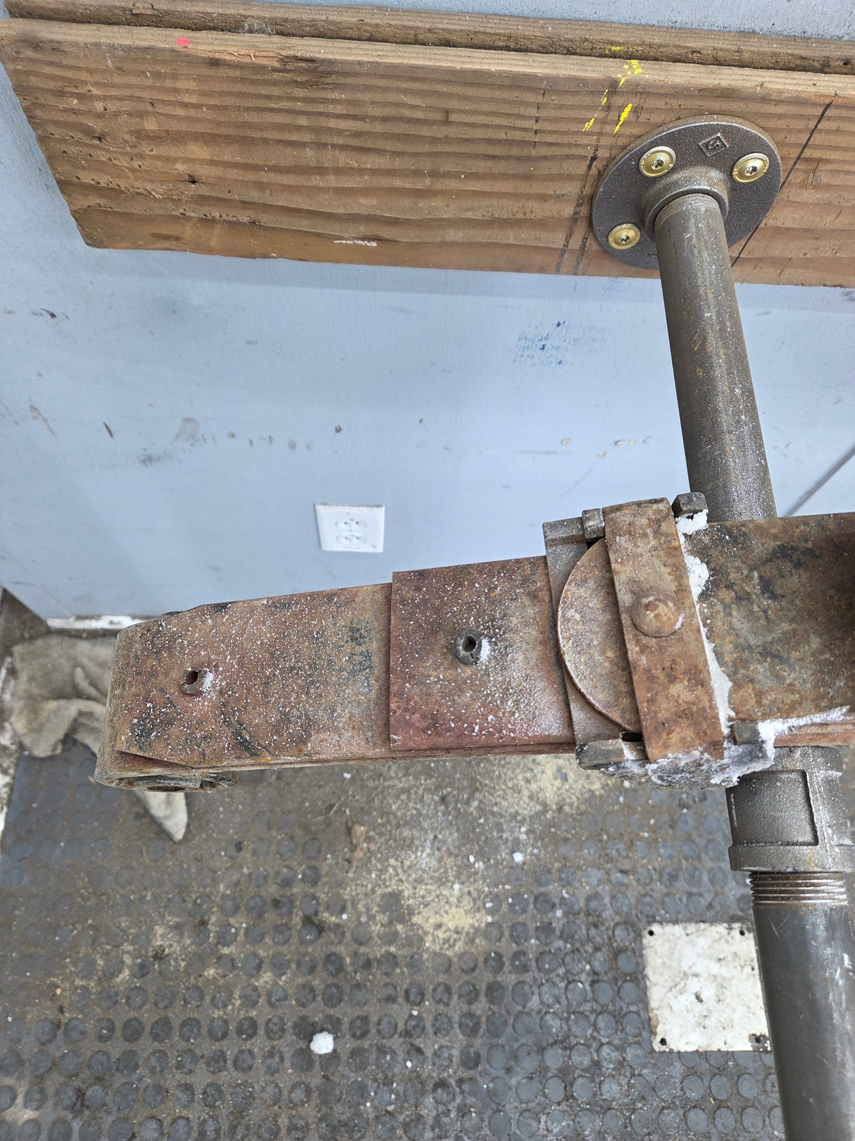 1999-2007 Ford F250 F350 Super Duty Rear Leaf Spring - 1