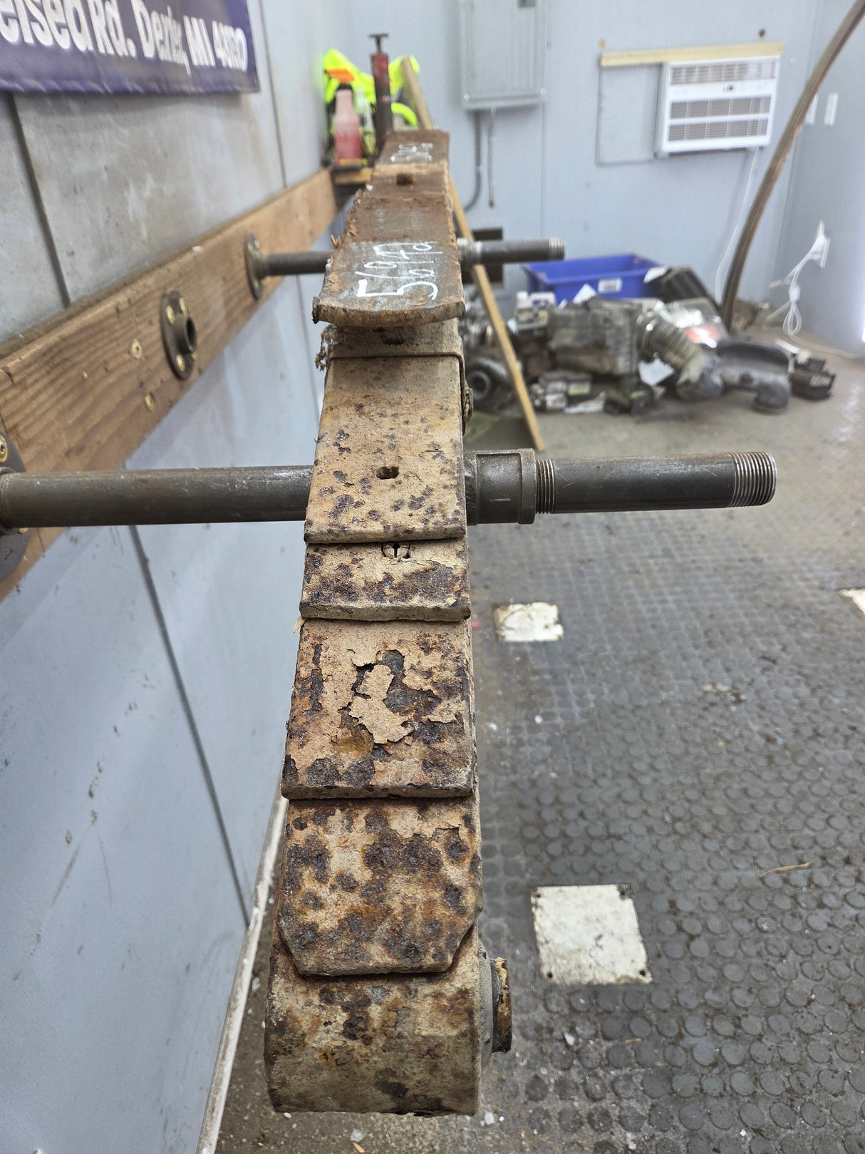 1999-2007 Ford F250 F350 Super Duty Rear Leaf Spring - 1