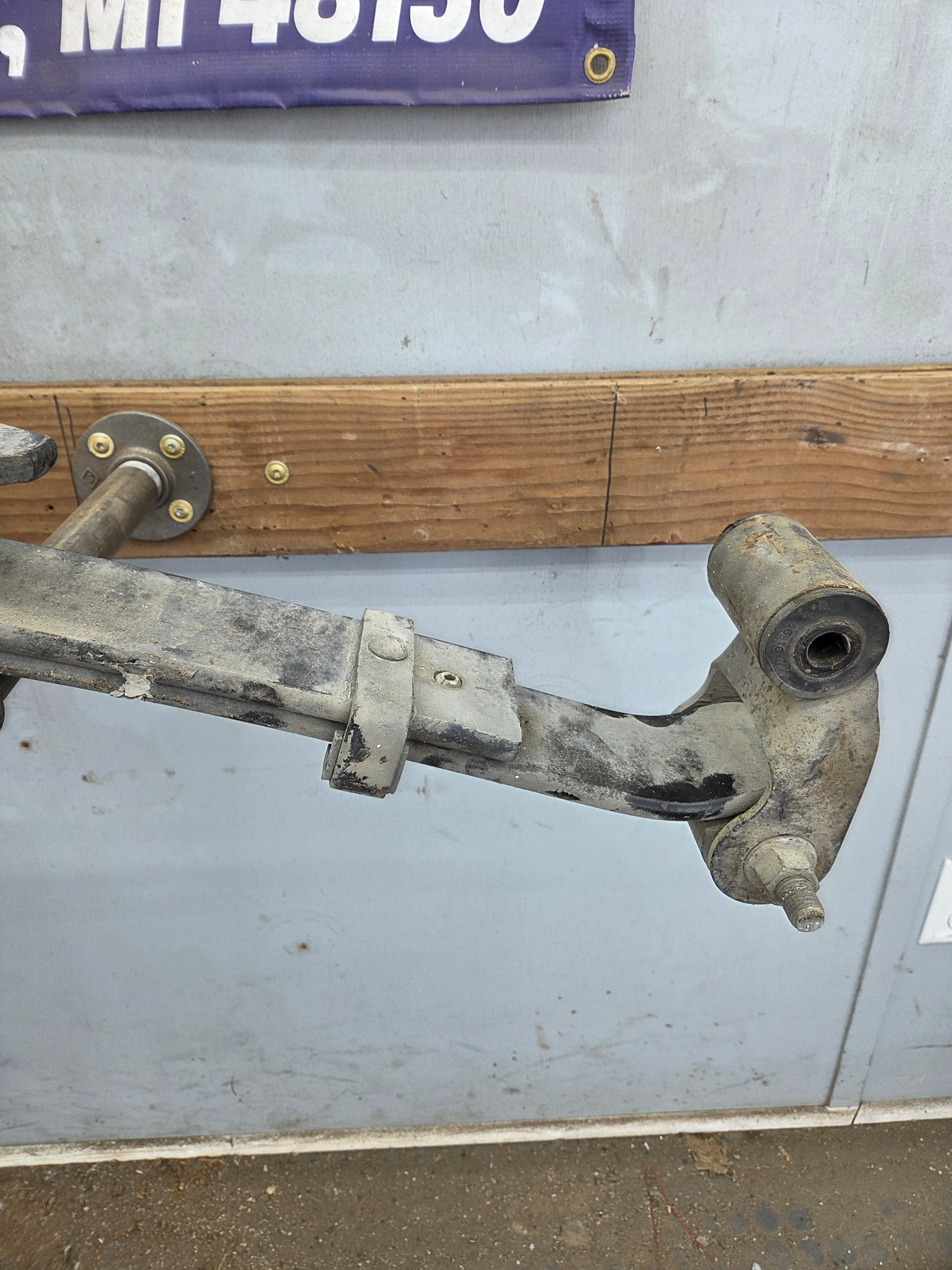 2011-2016 Ford F250 F350 Super Duty Rear Leaf Spring BC345560FE