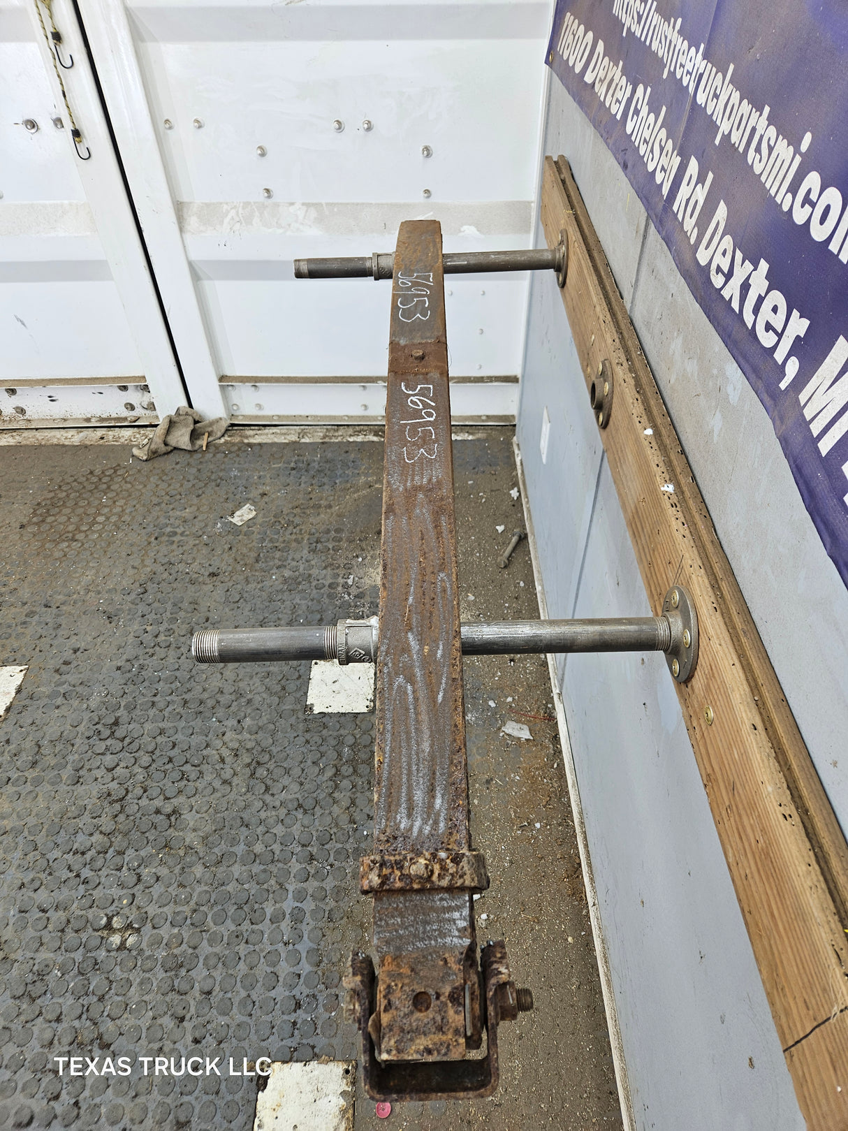 1999-2004 Ford F250 F350 Super Duty Excursion Front Leaf Spring