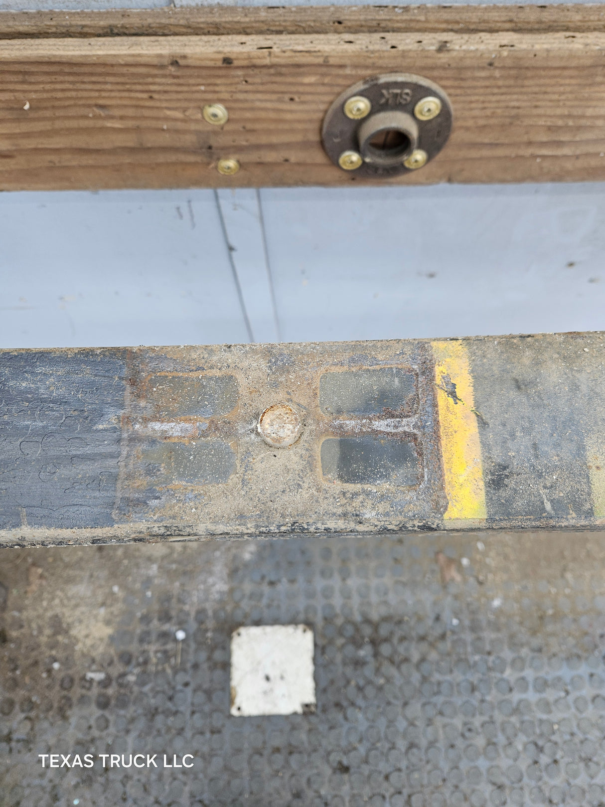 1999-2007 Ford F250 F350 Super Duty Rear Leaf Spring - 1