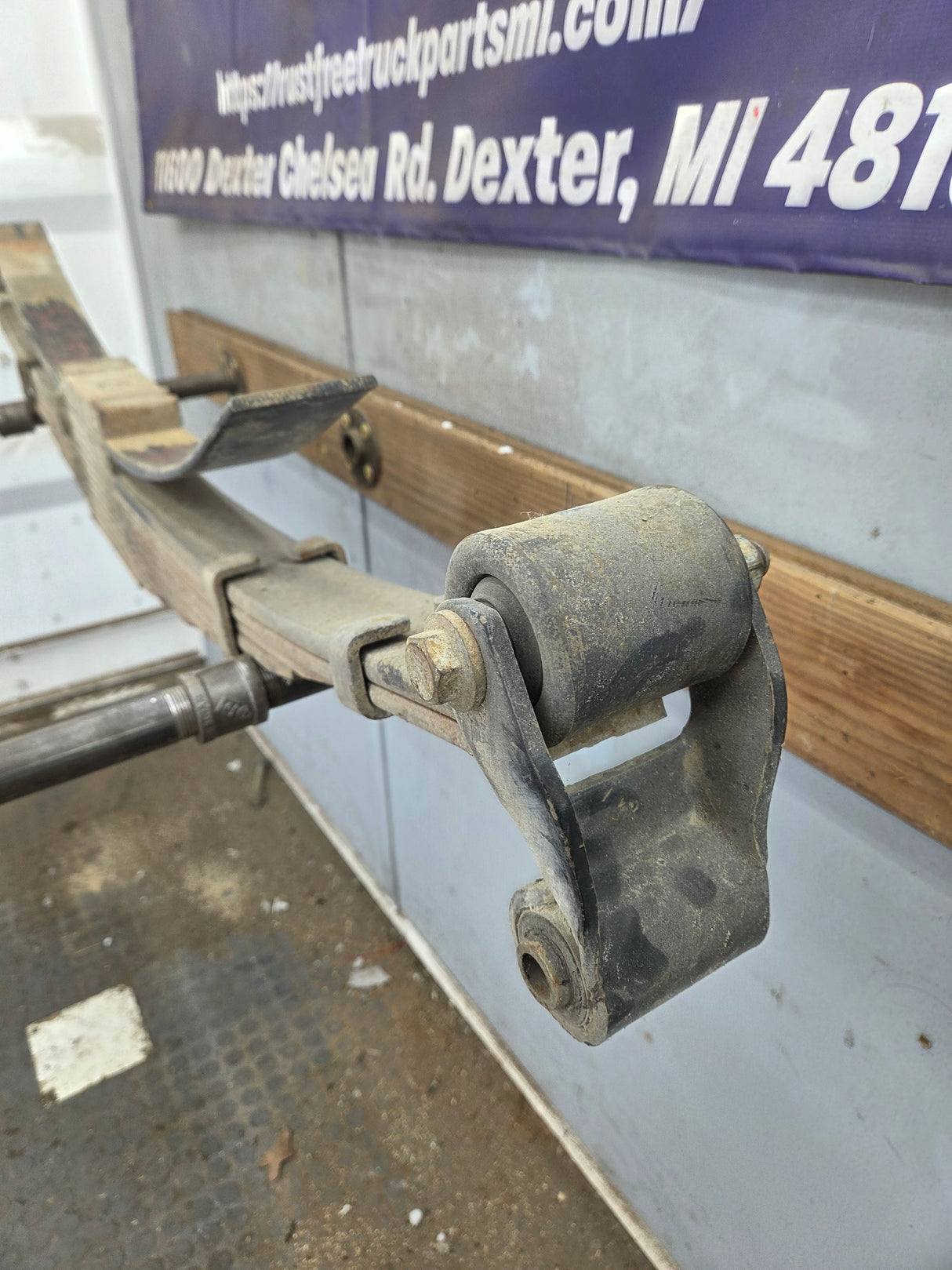 1999-2016 Ford F450 F550 Super Duty Rear Leaf Springs RH LH