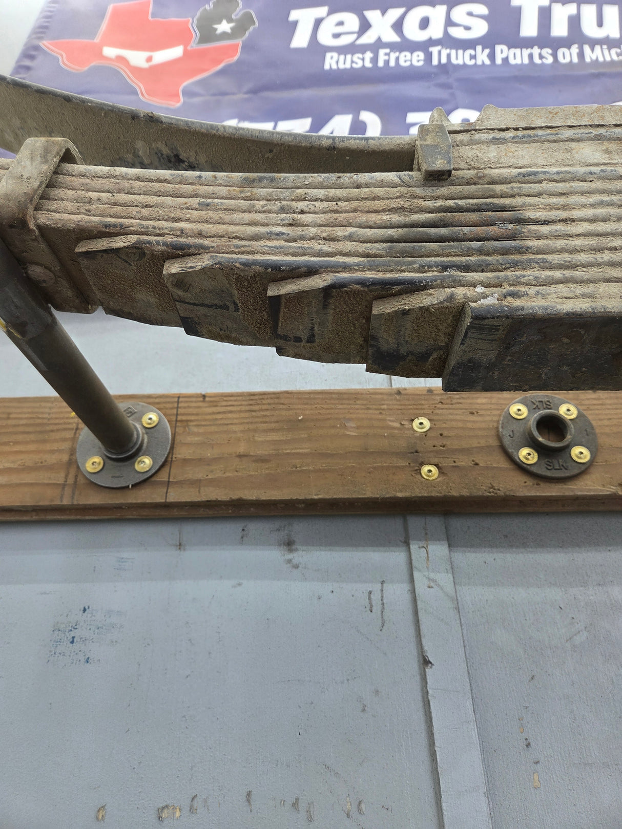 1999-2016 Ford F450 F550 Super Duty Rear Leaf Springs RH LH