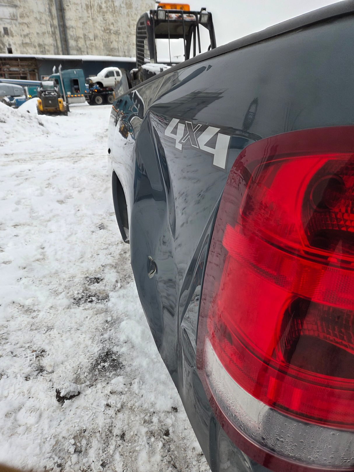 2007-2013 GMC Sierra 1500 2500 3500 HD 8' Long Truck Bed