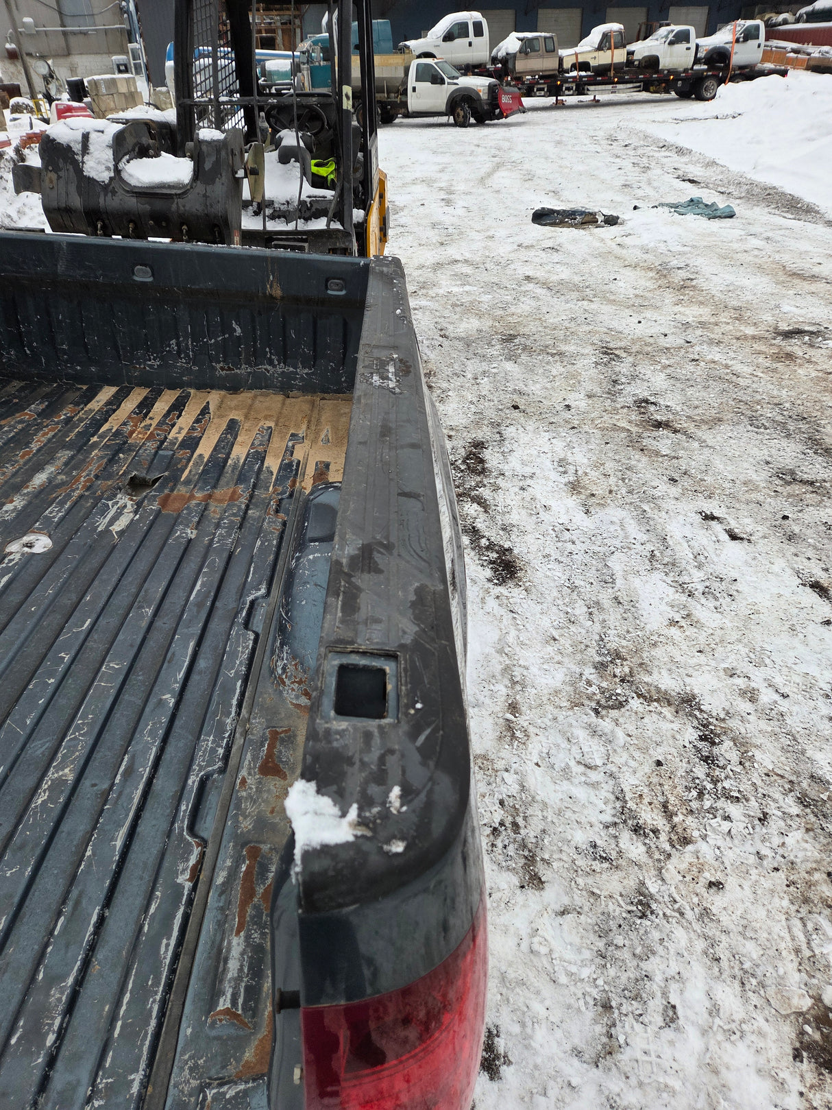 2007-2013 GMC Sierra 1500 2500 3500 HD 8' Long Truck Bed