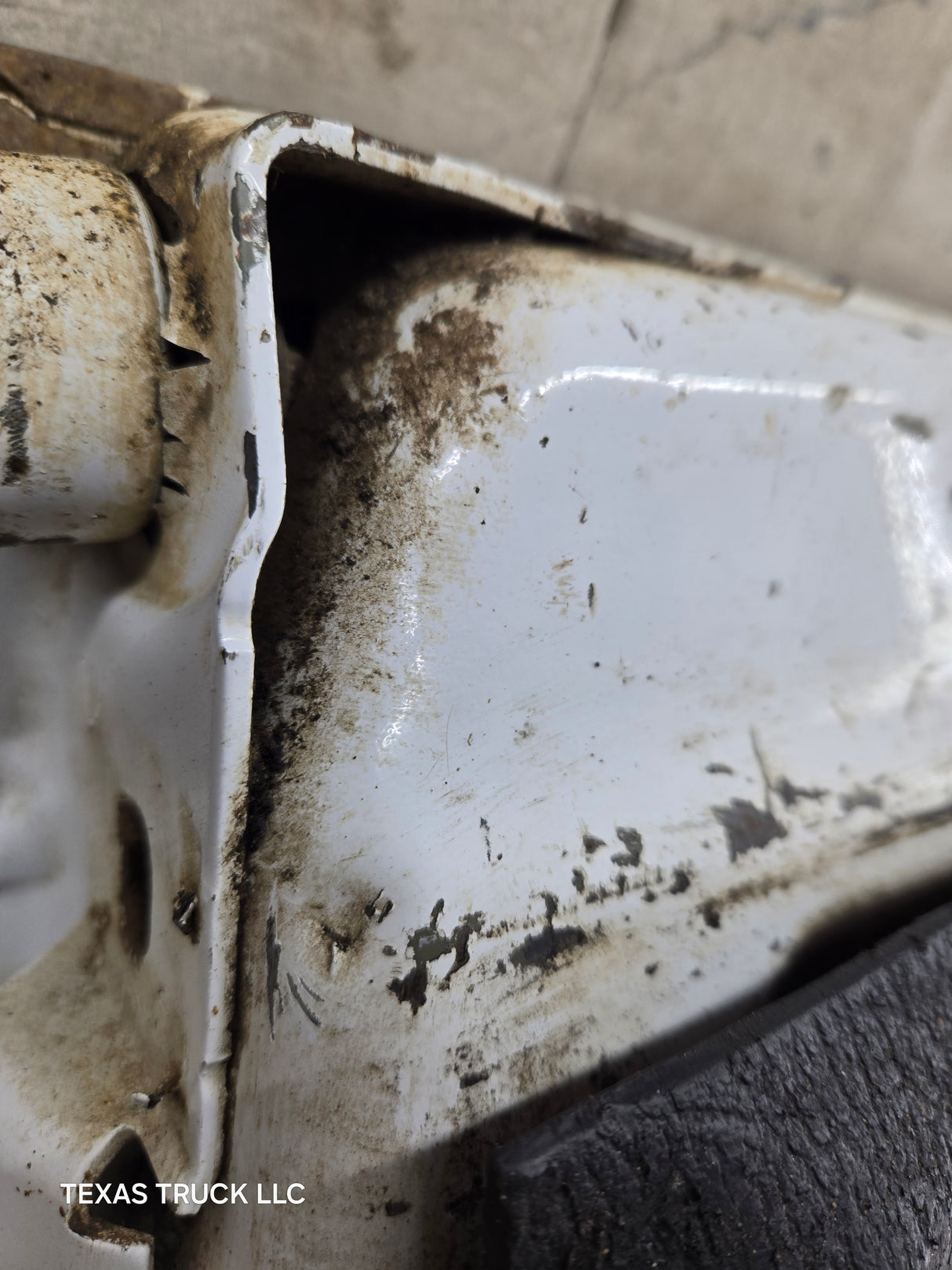 2008-2016 Ford Super Duty Tailgate With Step F250 F350 F450 F550 - Oxford White