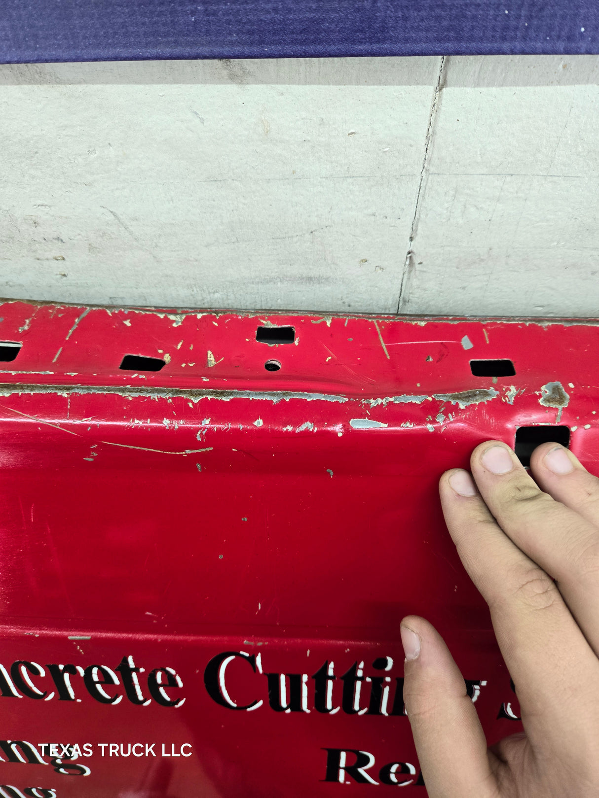 2008-2016 Ford Super Duty Tailgate F250 F350 F450 F550 - Red