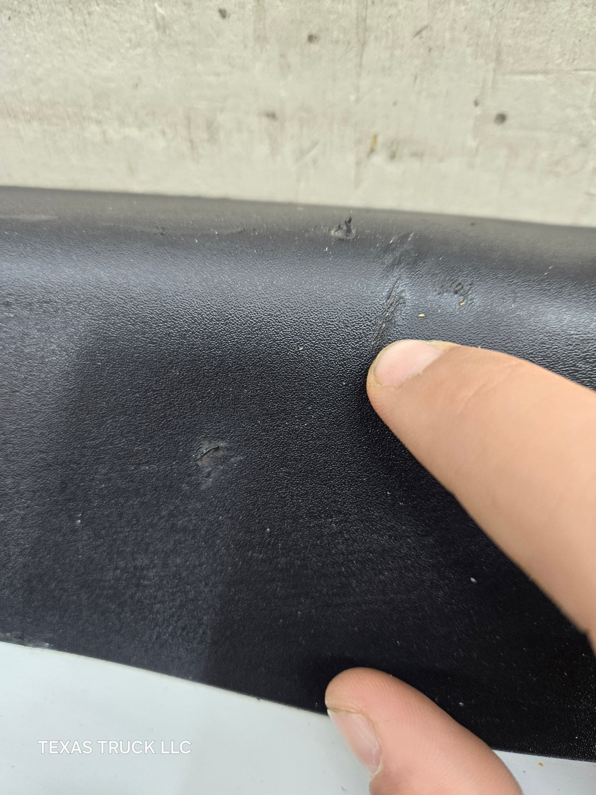 2007-2013 Chevrolet Silverado / GMC Sierra 1500 2500 3500 HD Tailgate