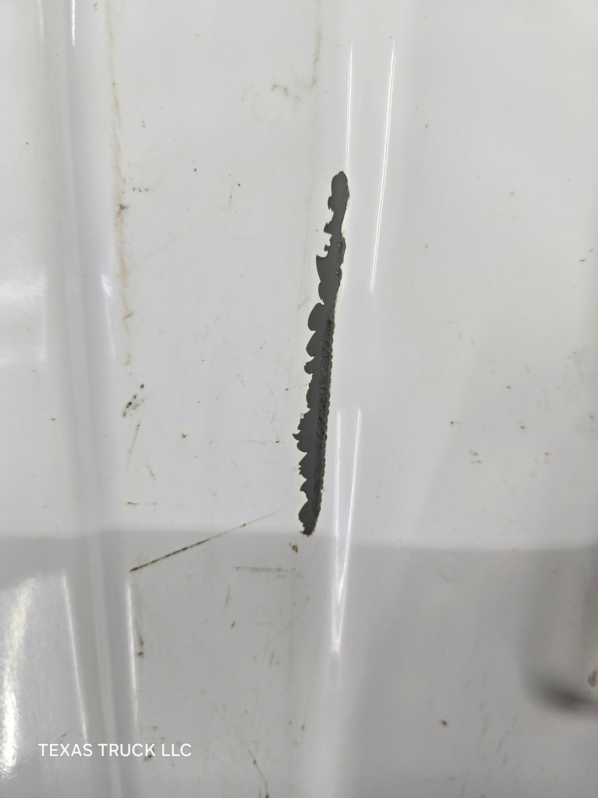 2007-2013 Chevrolet Silverado / GMC Sierra 1500 2500 3500 HD Tailgate