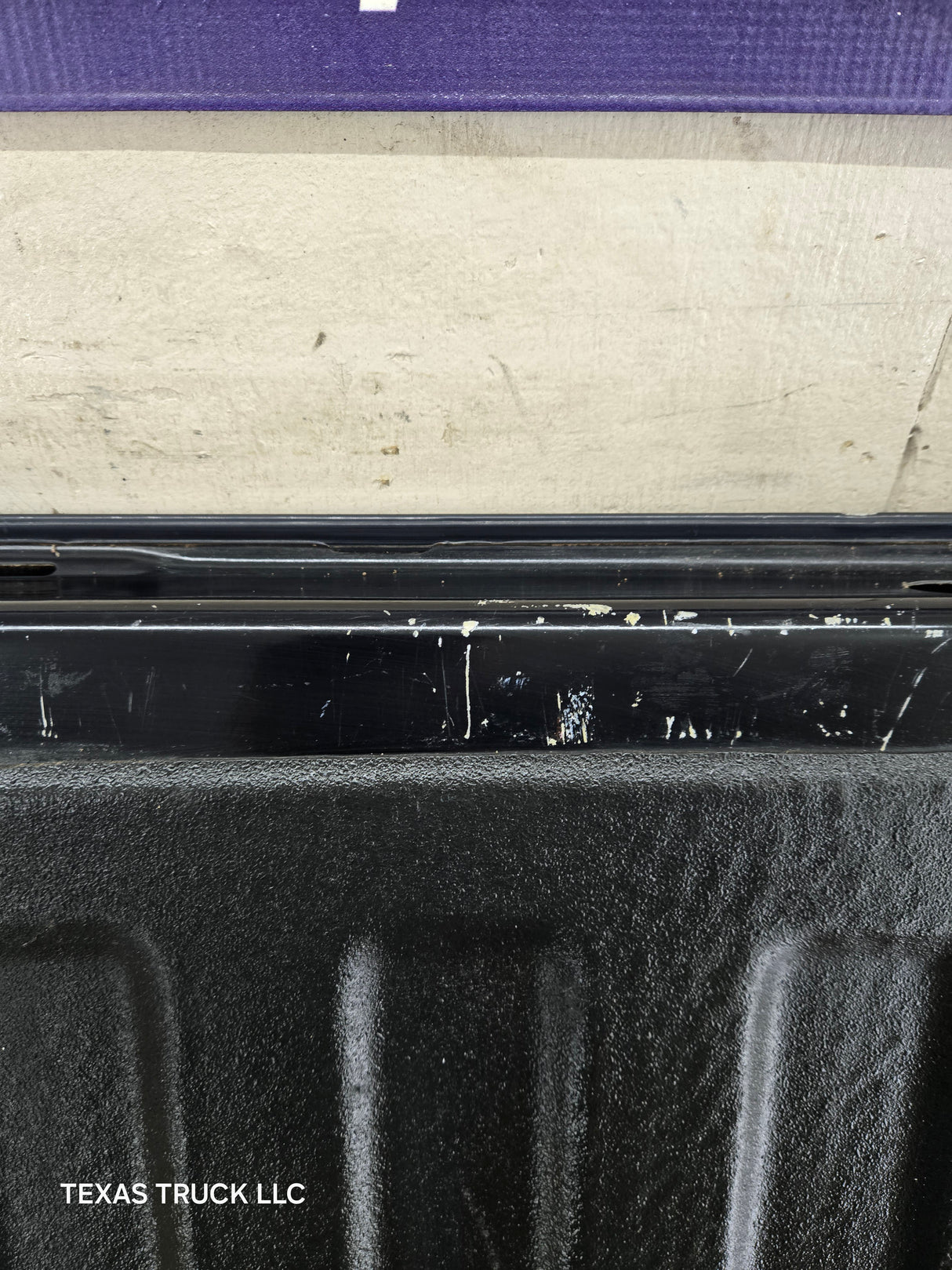 2007-2013 Chevrolet Silverado / GMC Sierra 1500 2500 3500 HD Tailgate