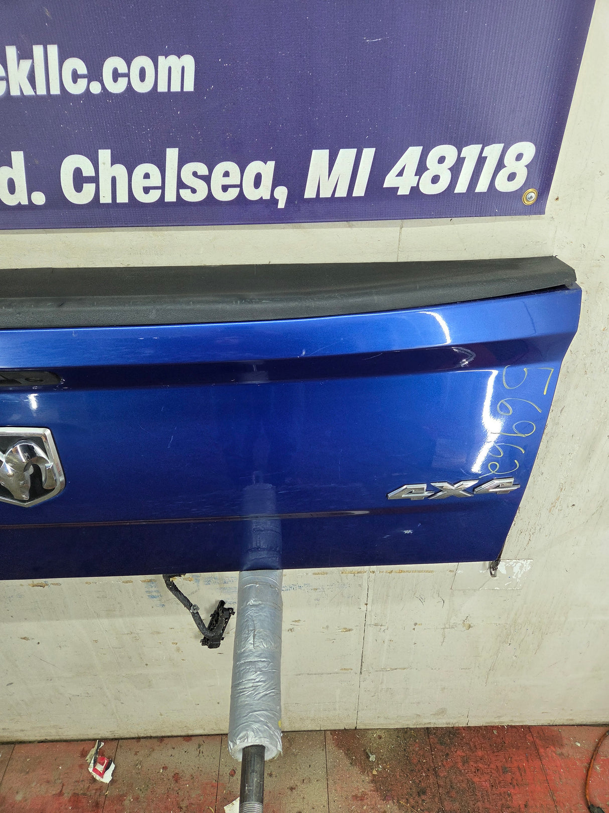 2009-2018 Dodge Ram 4th Gen 1500 2500 3500 Tailgate