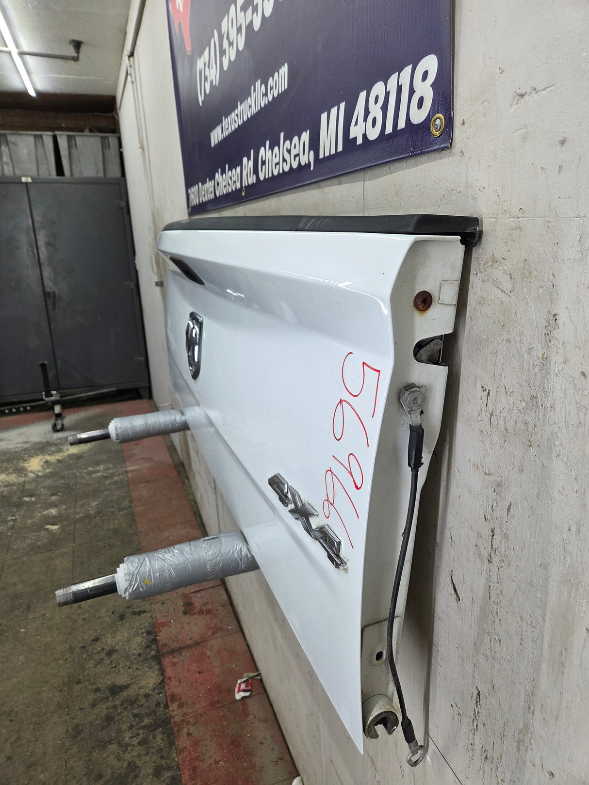 2009-2018 Dodge Ram 4th Gen 1500 2500 3500 Tailgate