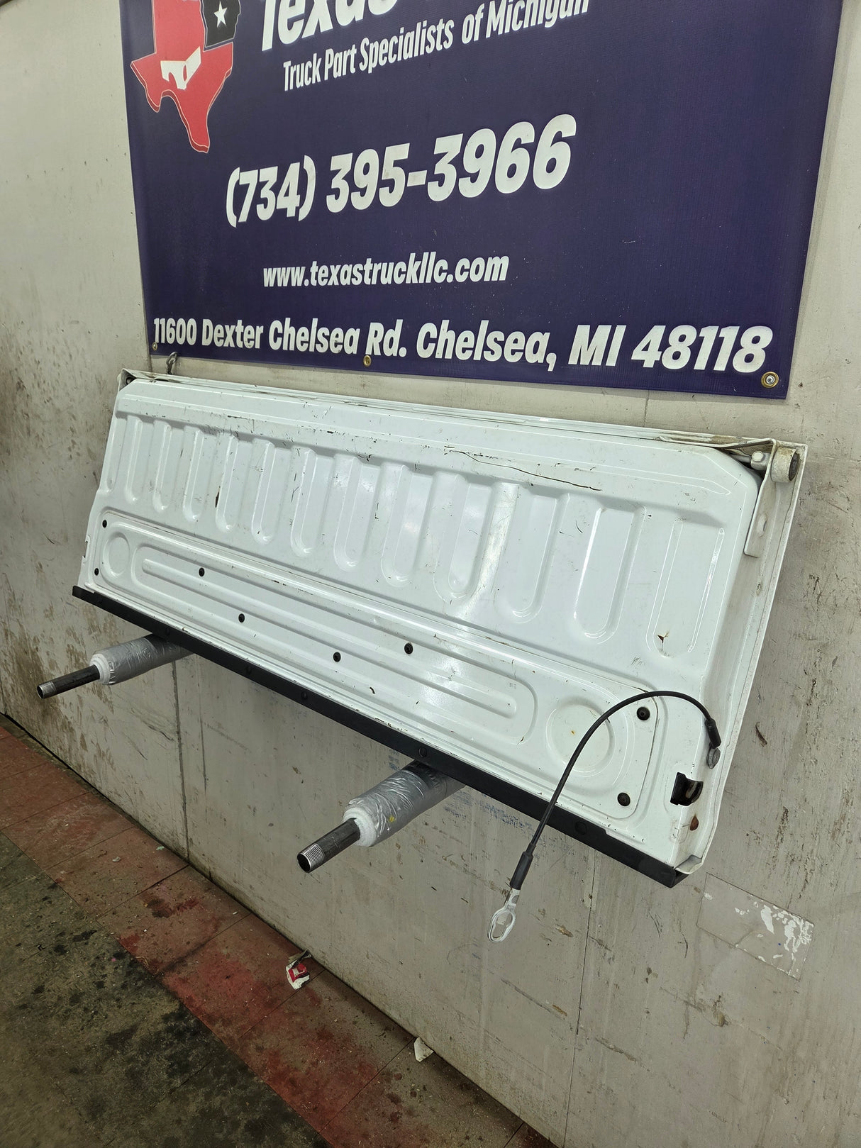 2009-2018 Dodge Ram 4th Gen 1500 2500 3500 Tailgate