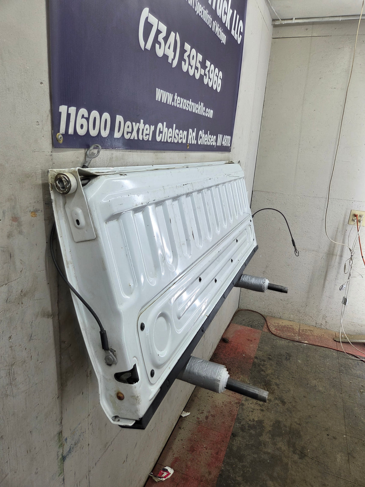 2009-2018 Dodge Ram 4th Gen 1500 2500 3500 Tailgate